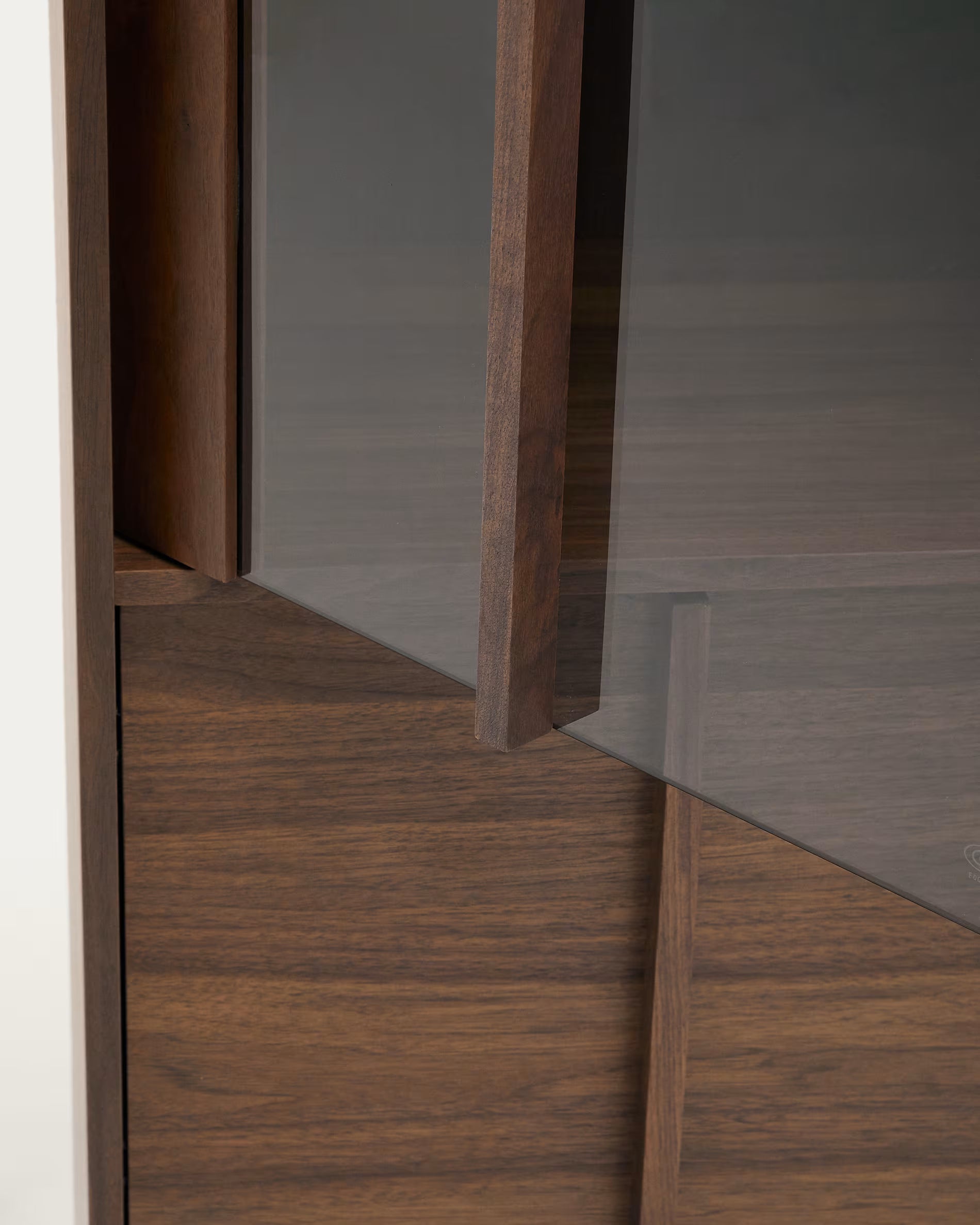 ONIX Display Cabinet in Walnut Finish