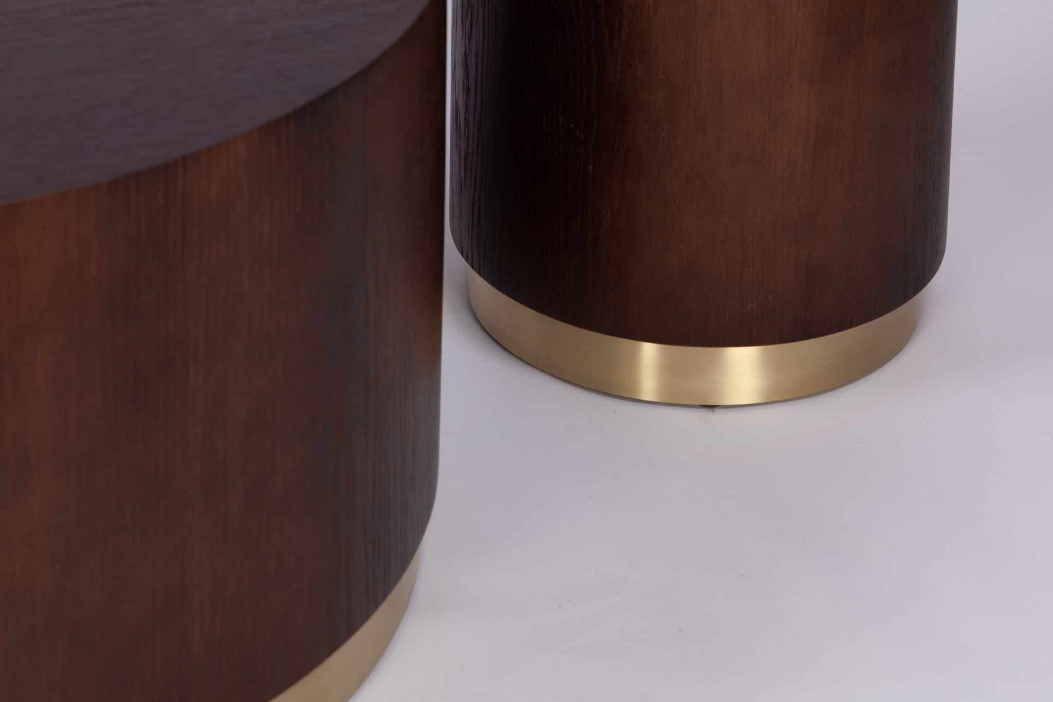 Koffietafel TROMME bruin met gouden basis