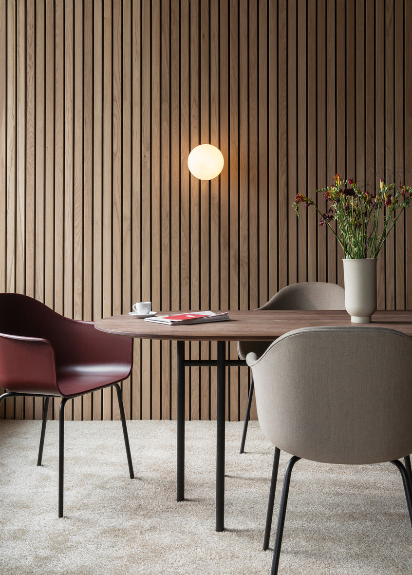 SNAREGADE table black oak veneer