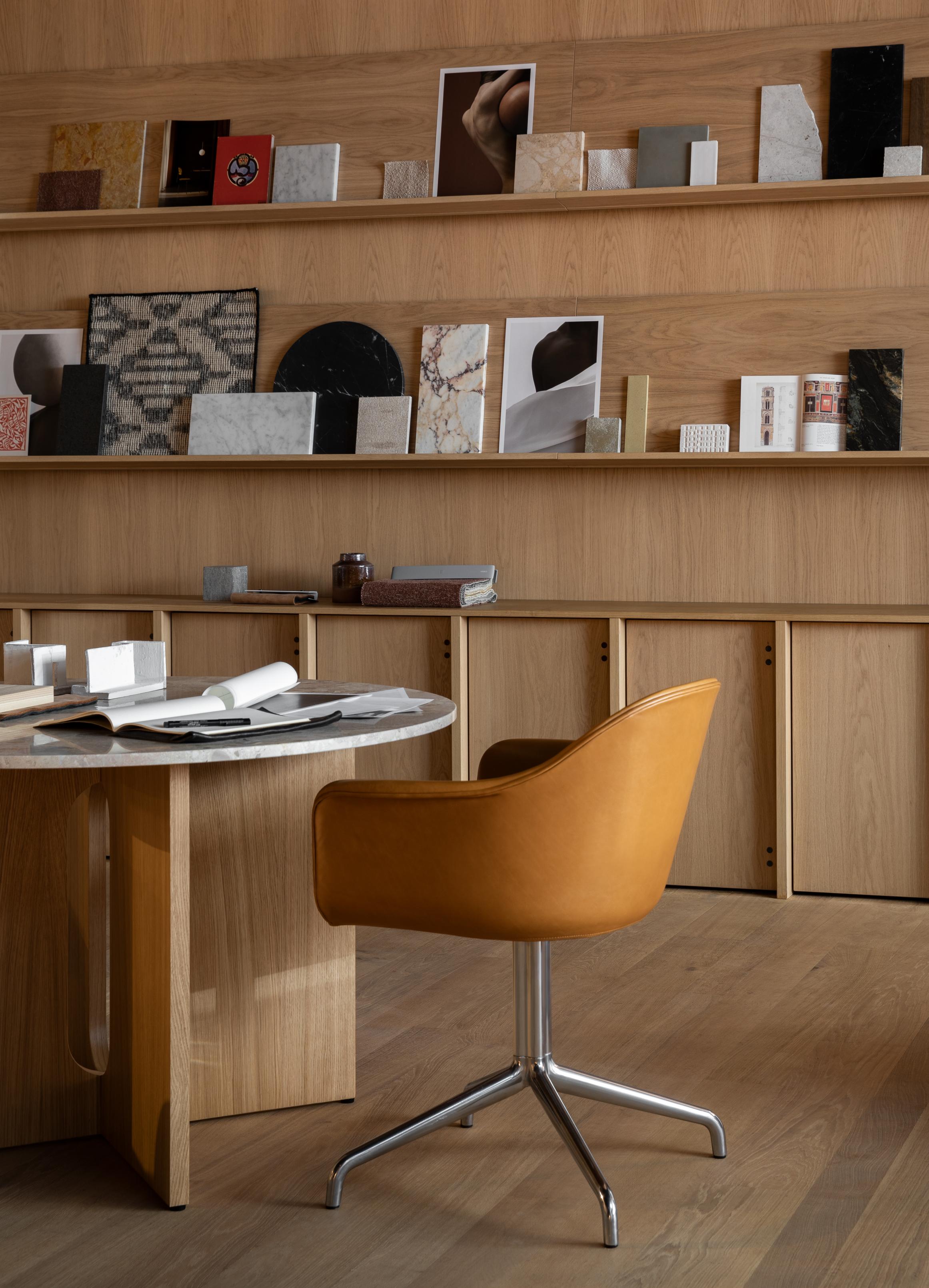 Bürostuhl HARBOUR schwarze Kunstleder mit silbernem Gestell