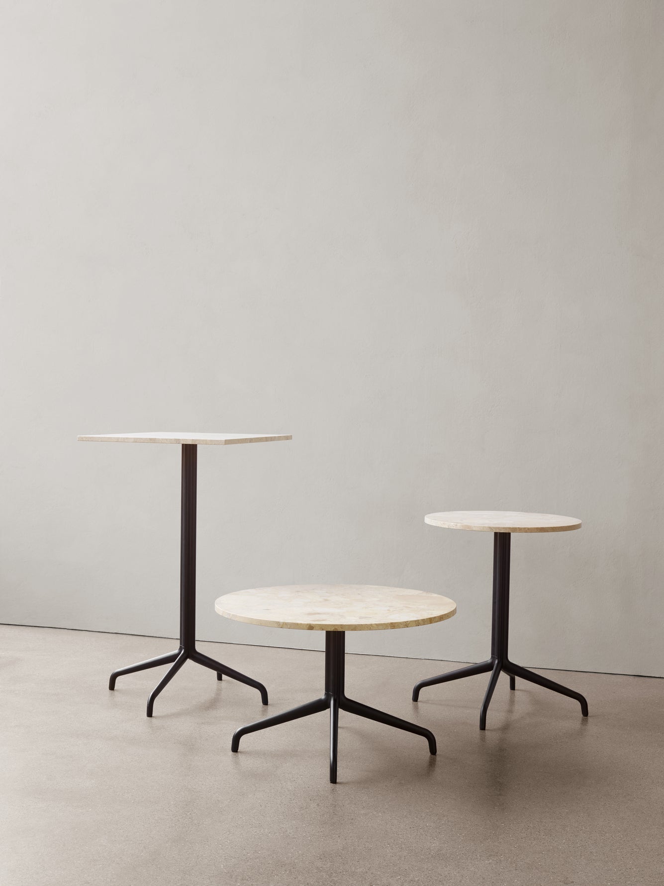 HARBOUR bar table beige stone