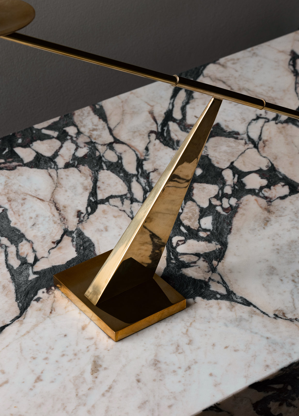 INTERCONNECT Candle Holder Stainless Steel