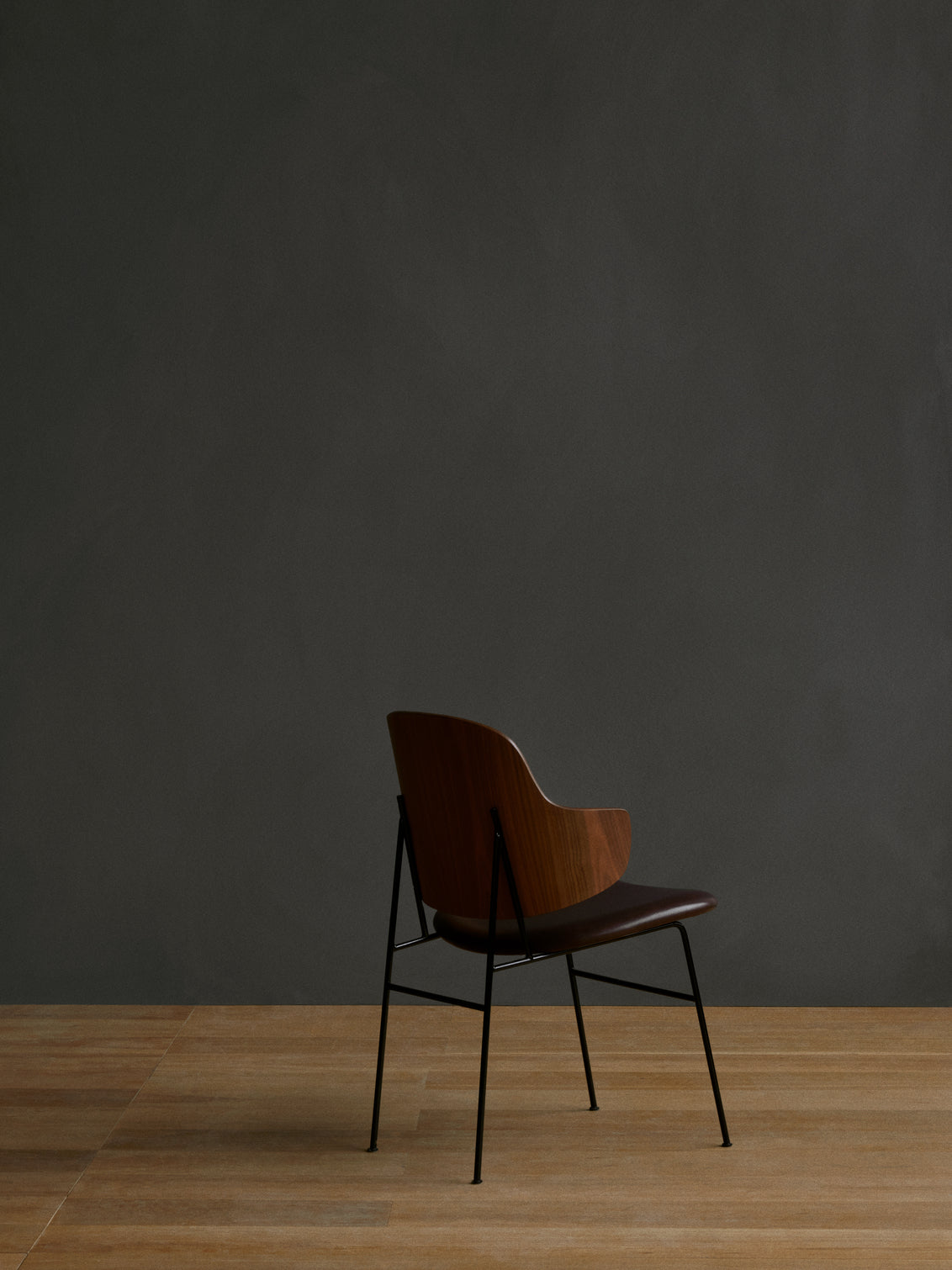 PENGUIN Chair beige boucle