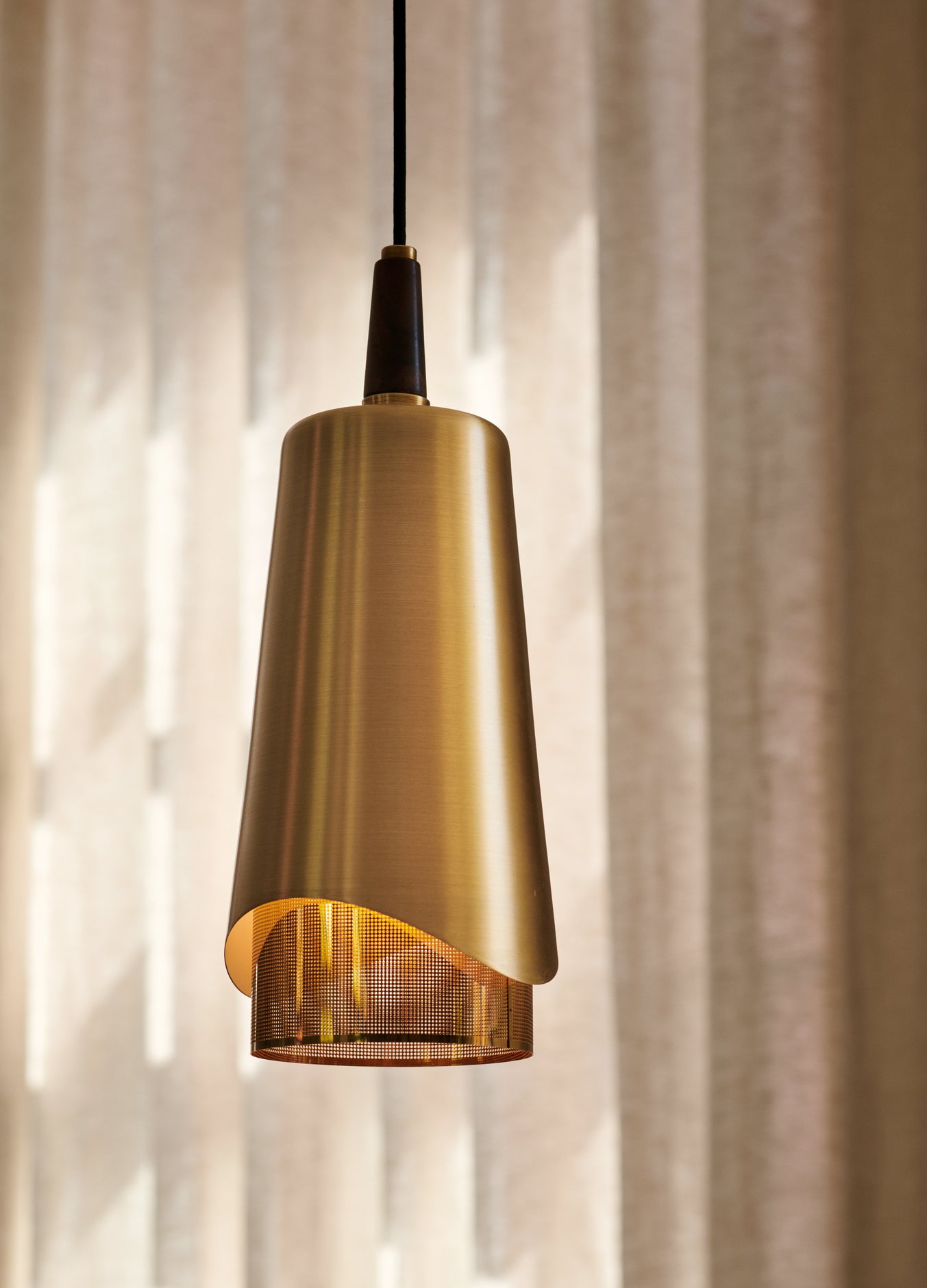 UMANOFF Brass Pendant Lamp