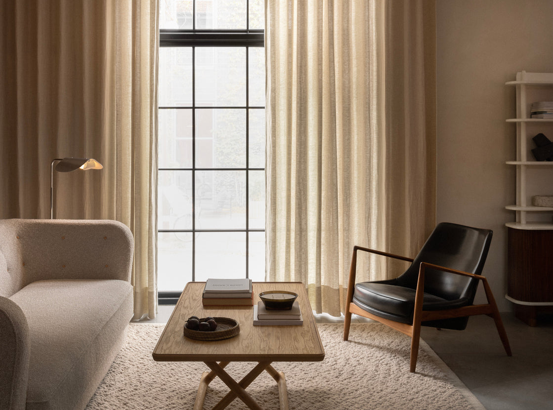 Stehlampe WING aus poliertem Aluminium