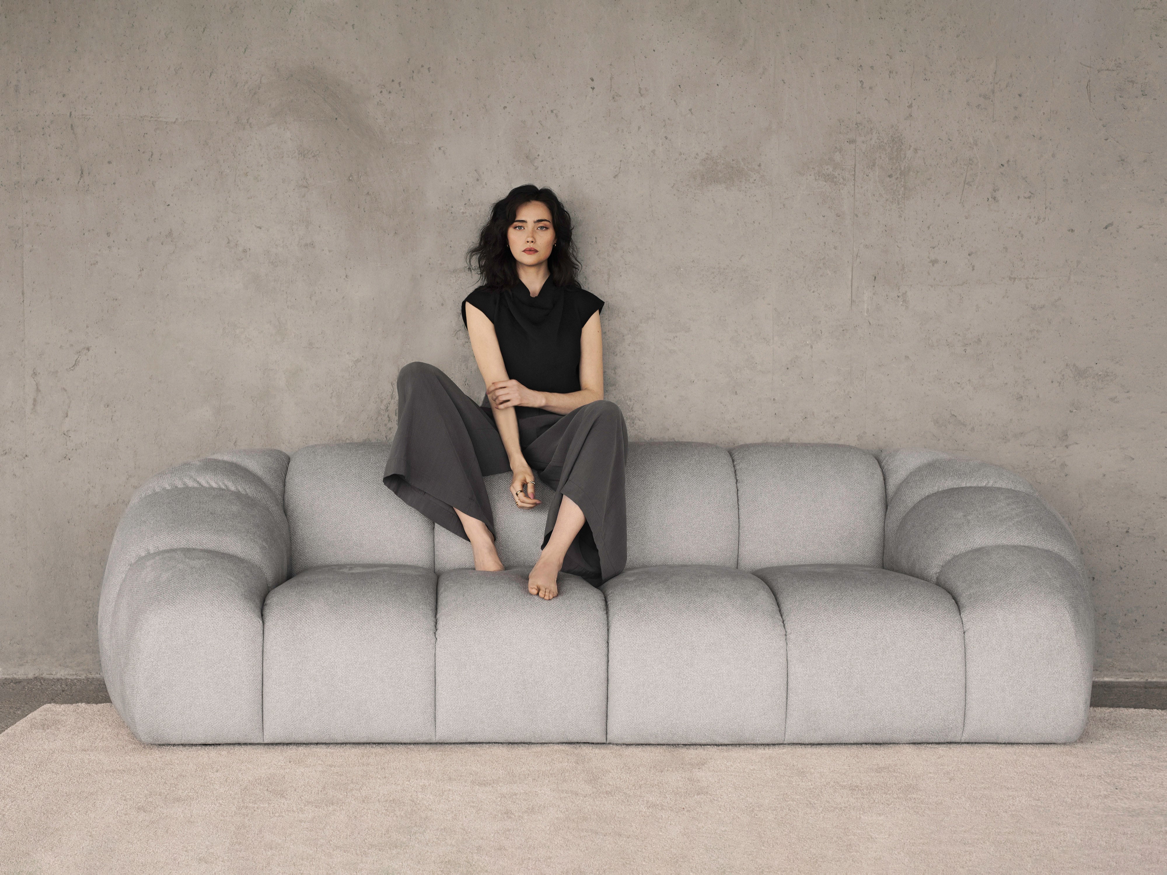 2.5-seater Sofa DIANA silver