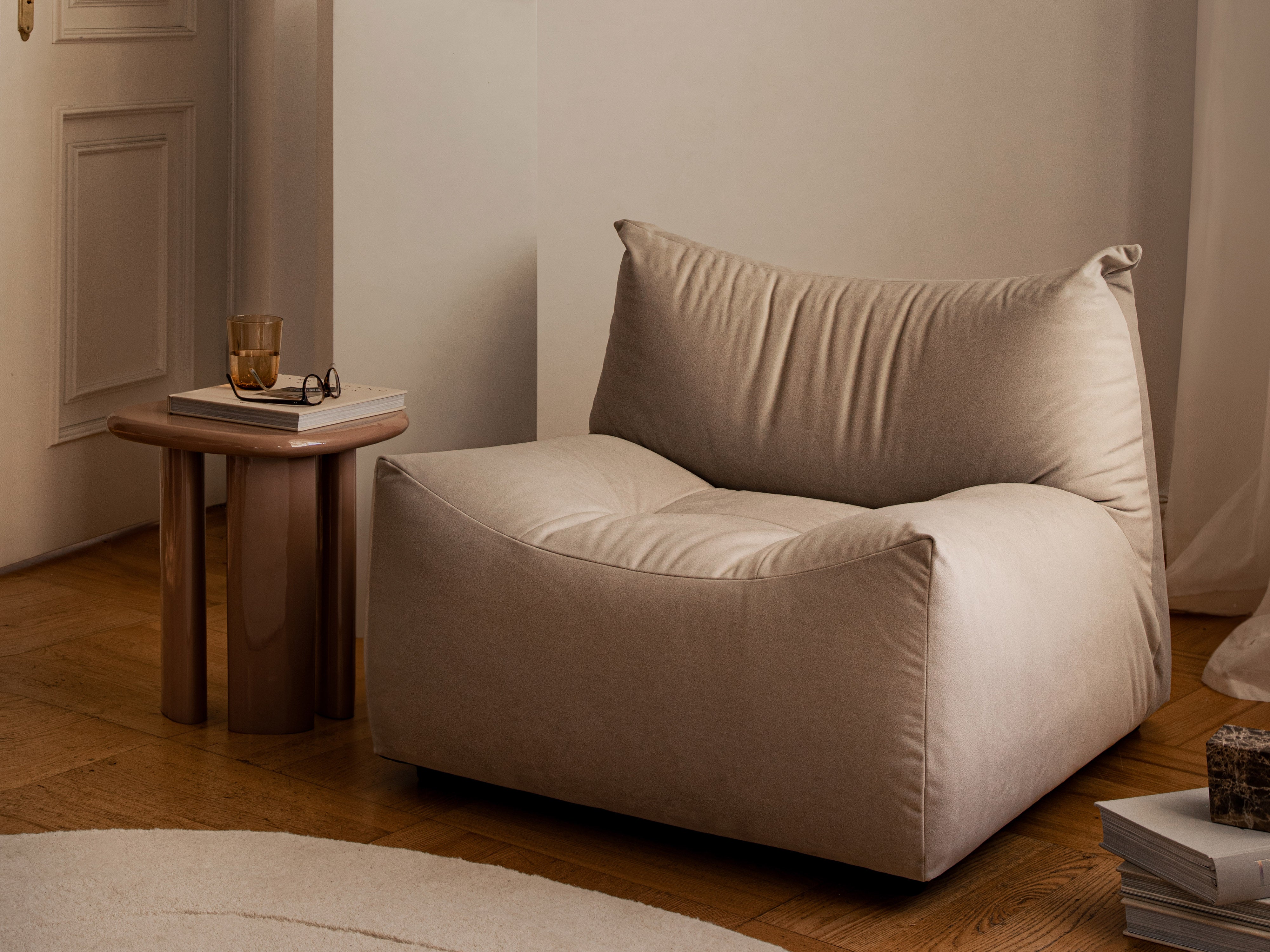Fauteuil TOVE roze chenille