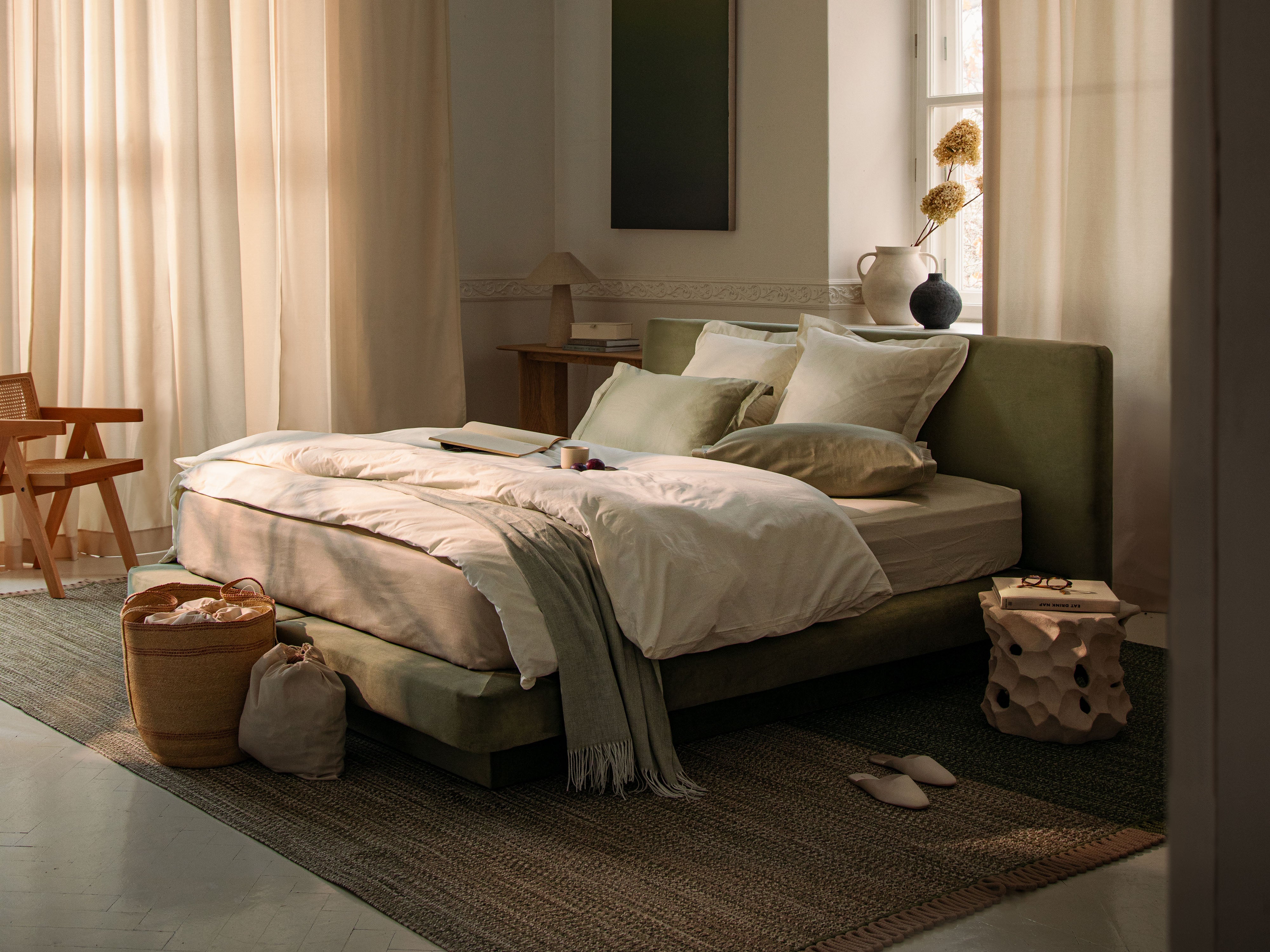 LINEA Velvet Bed Green