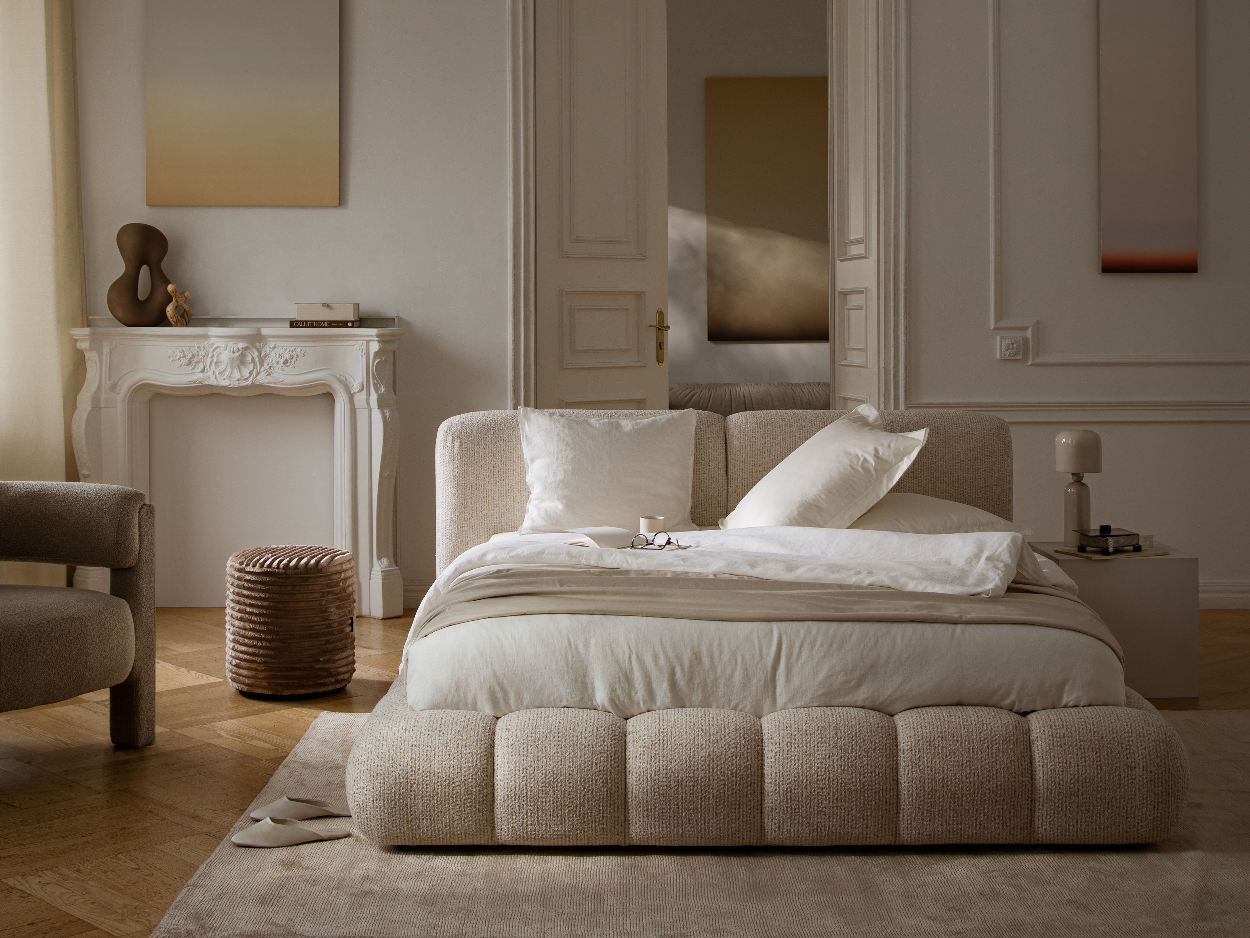 Velvet bed SOLANGE amandelbeige