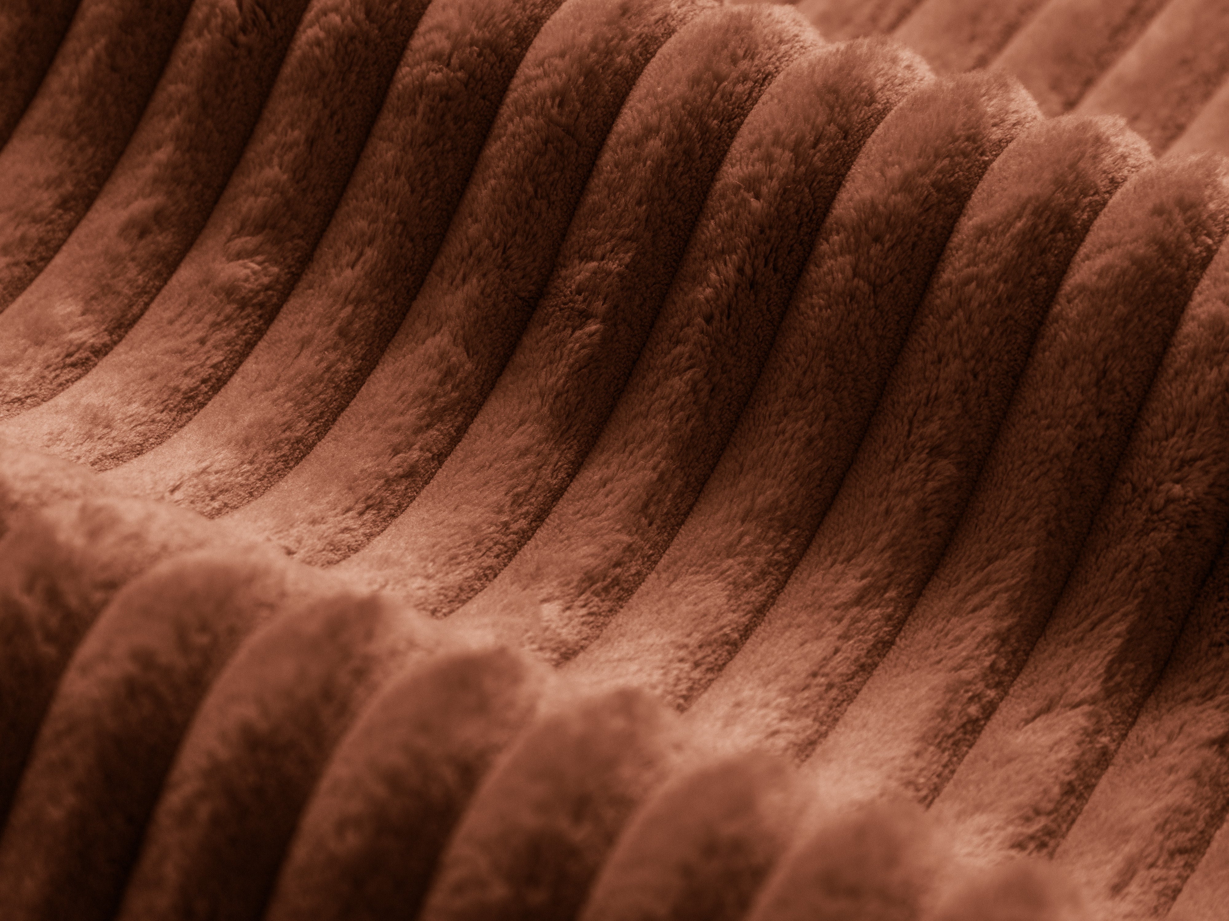 Right-sided corner of 2-person Martin Cordurian brick