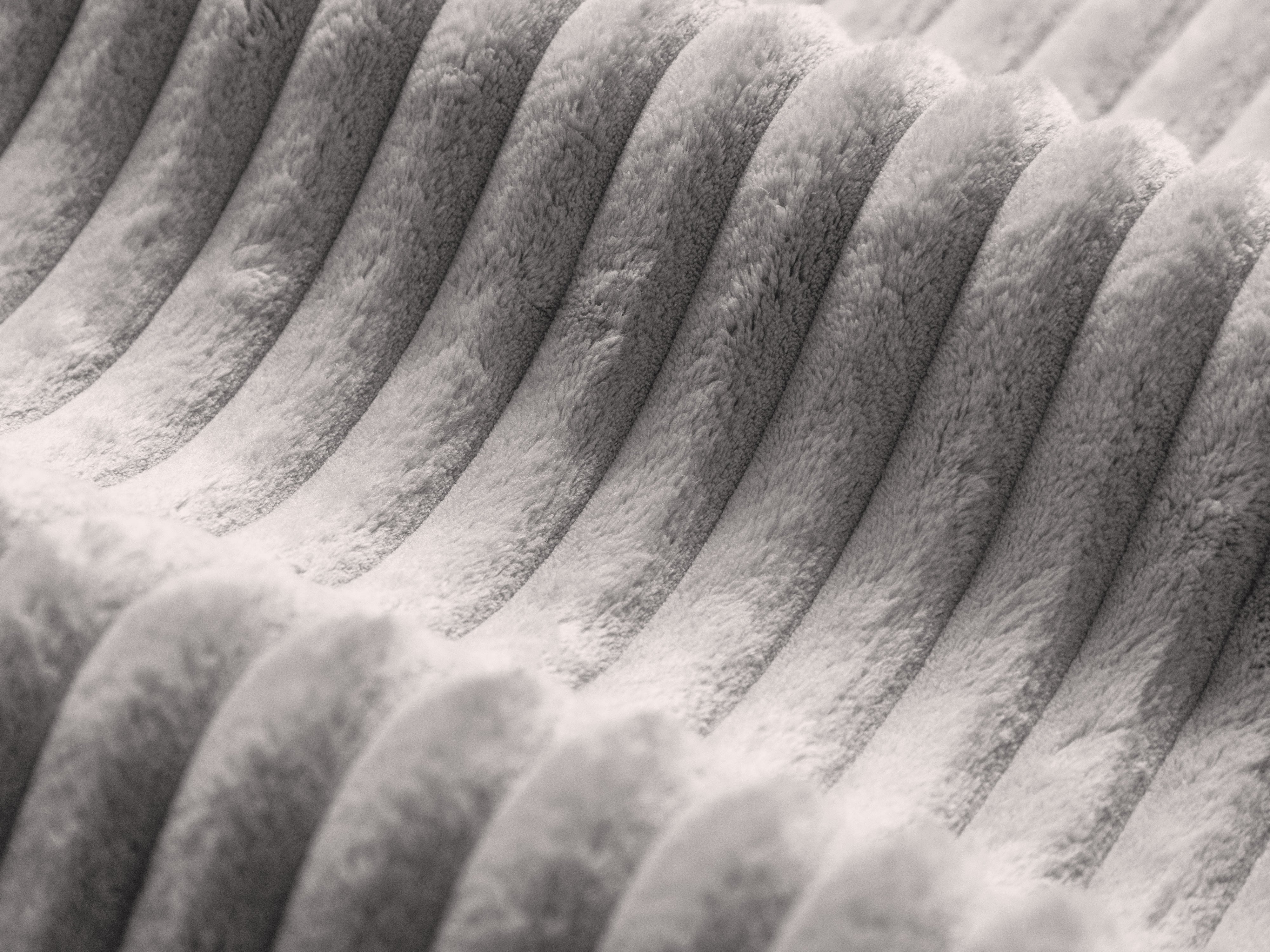 Rechthoekige hoekbank met tafel MARTINA lichtgrijs corduroy