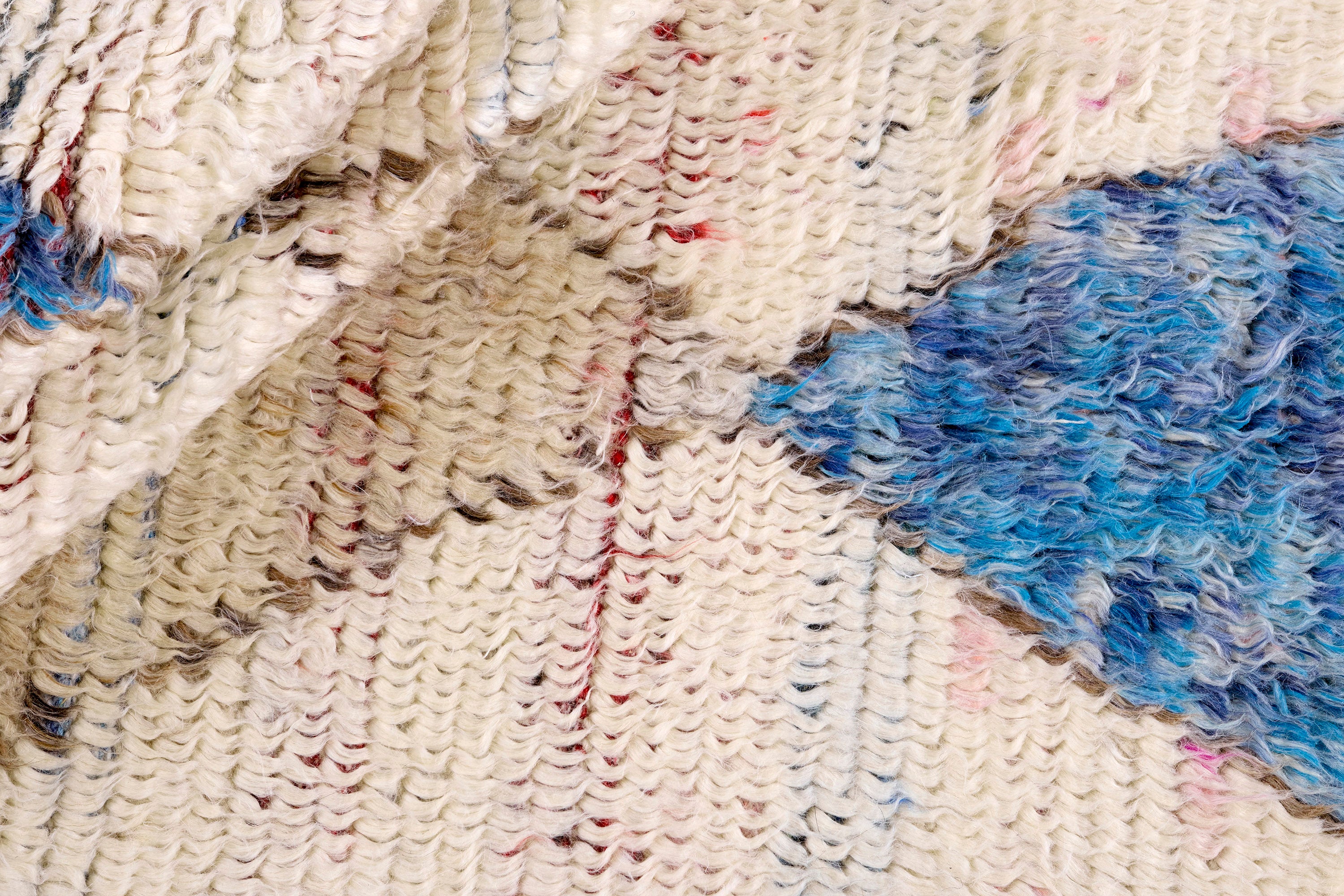 TRIBE beige rug with blue