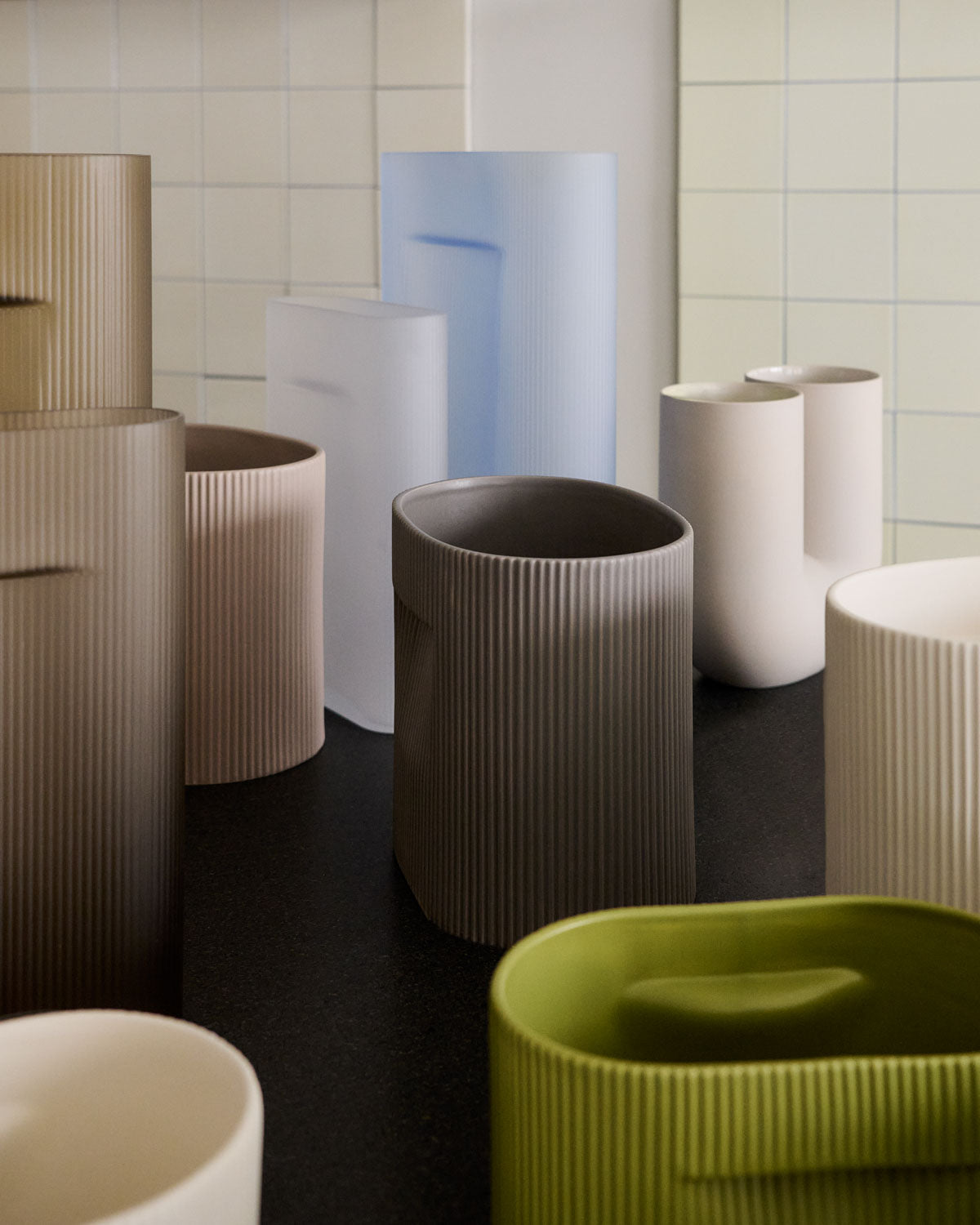 Vase KINK sandfarben