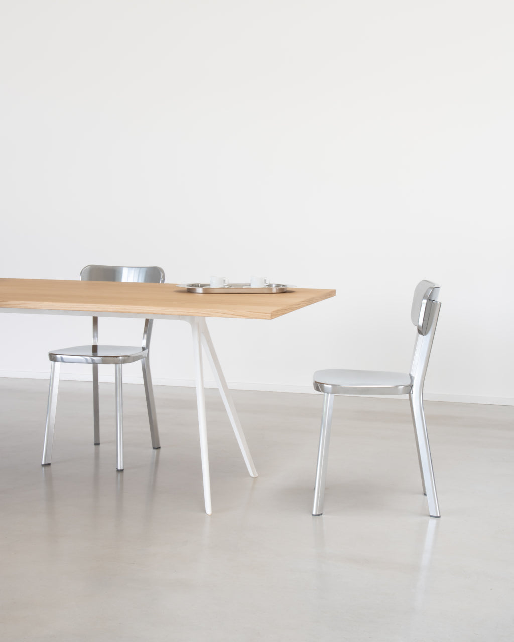 Stoel DEJA VU gepolijst aluminium