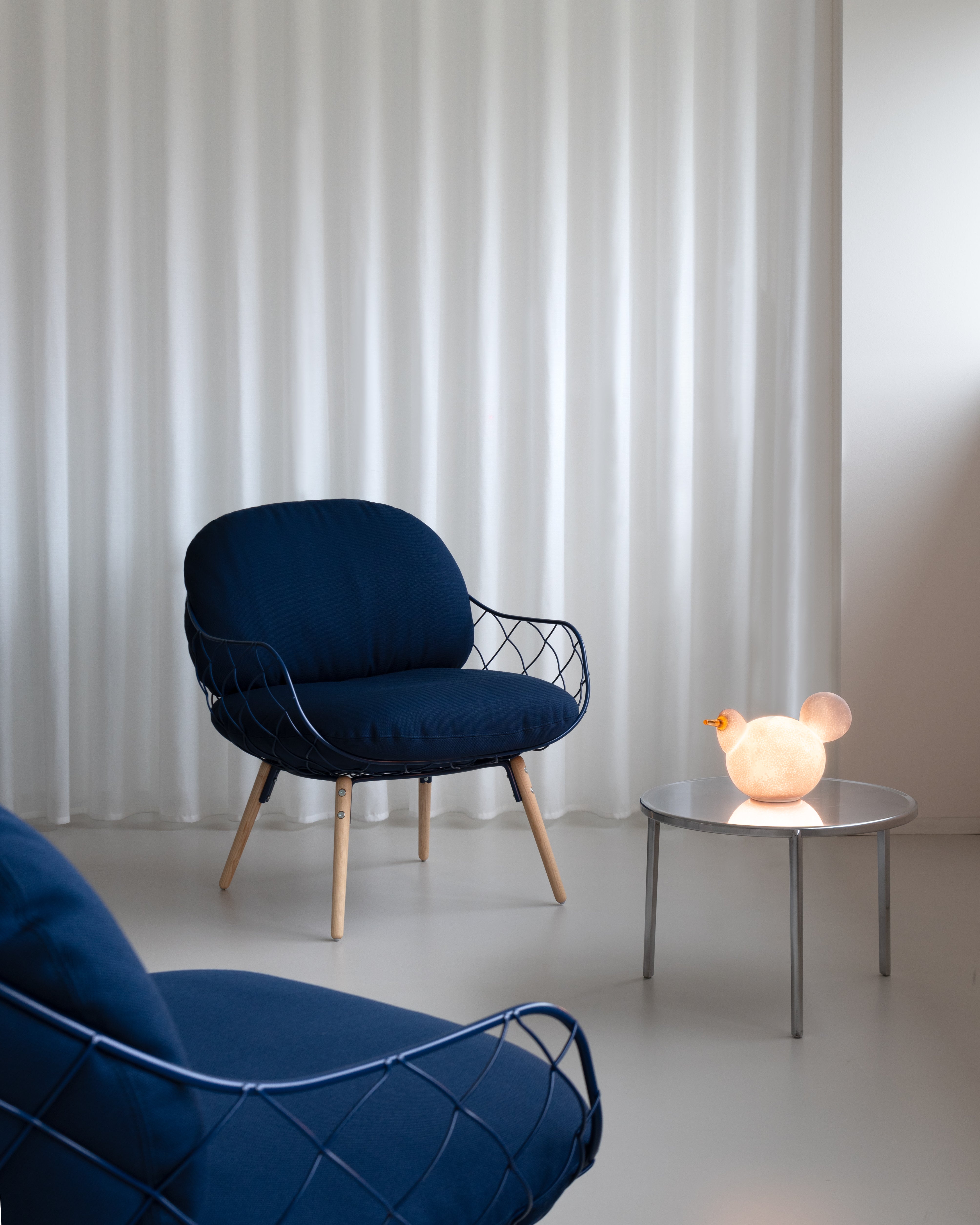 TAMBOUR round coffee table polished aluminum