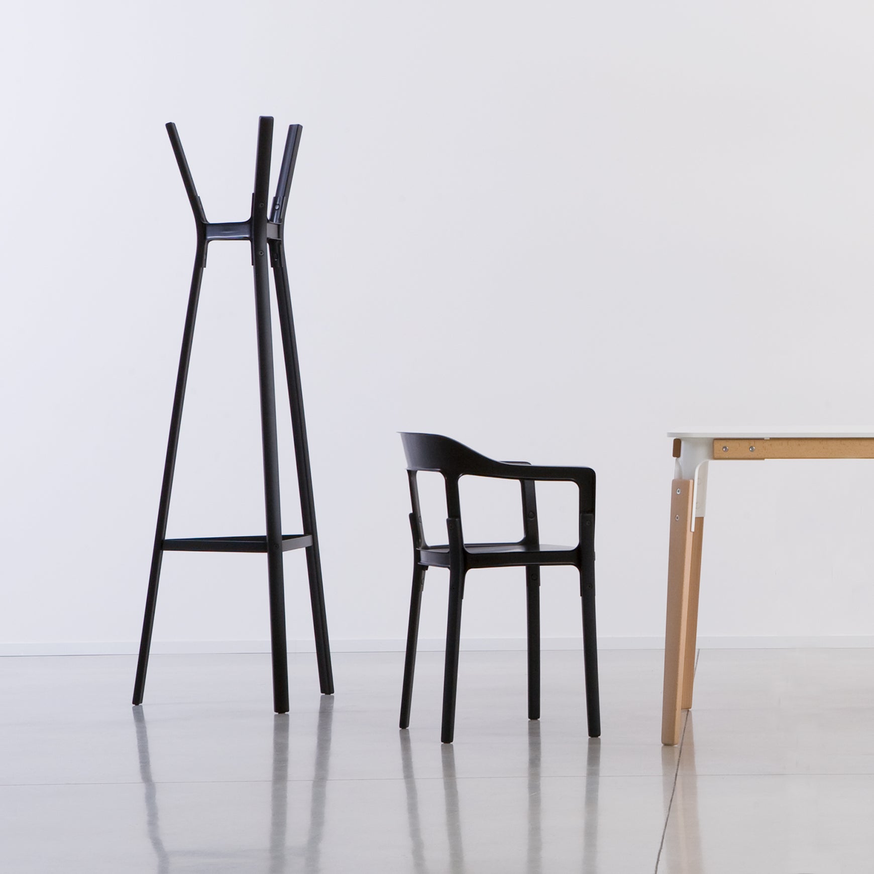 STEELWOOD Standgarderobe, schwarzes Buchenholz