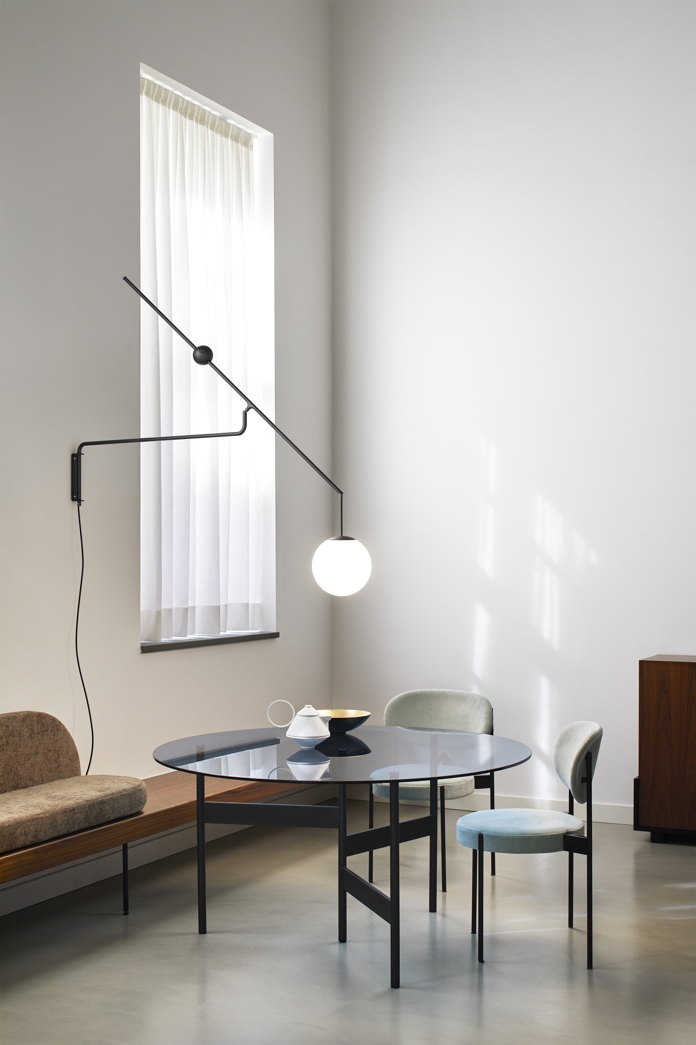 Wall lamp with arm MALAMATA black