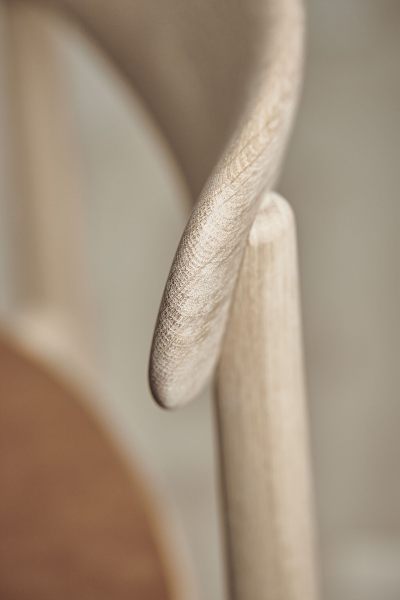 Chair with armrests Merge oak wood