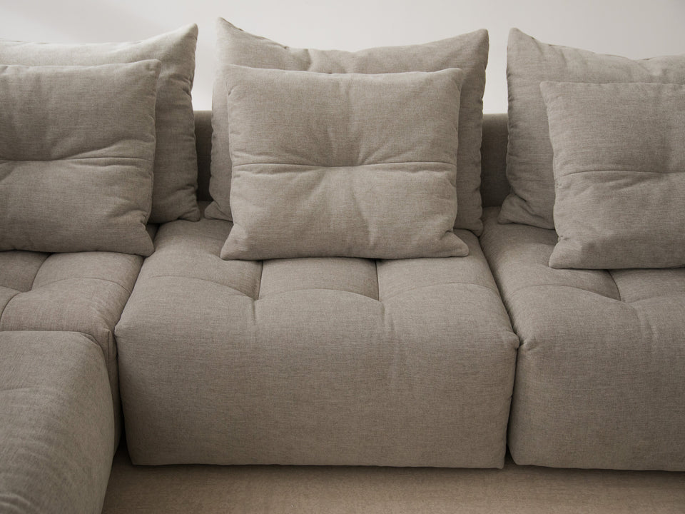 Velvet sofa 4-seater Bloom Pastel blue