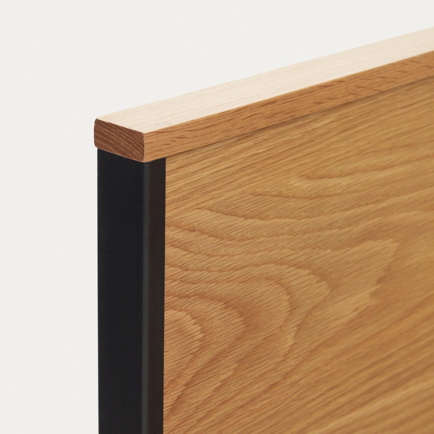 Łóżko TAIANA fornir dębowy La Forma Eye on Design