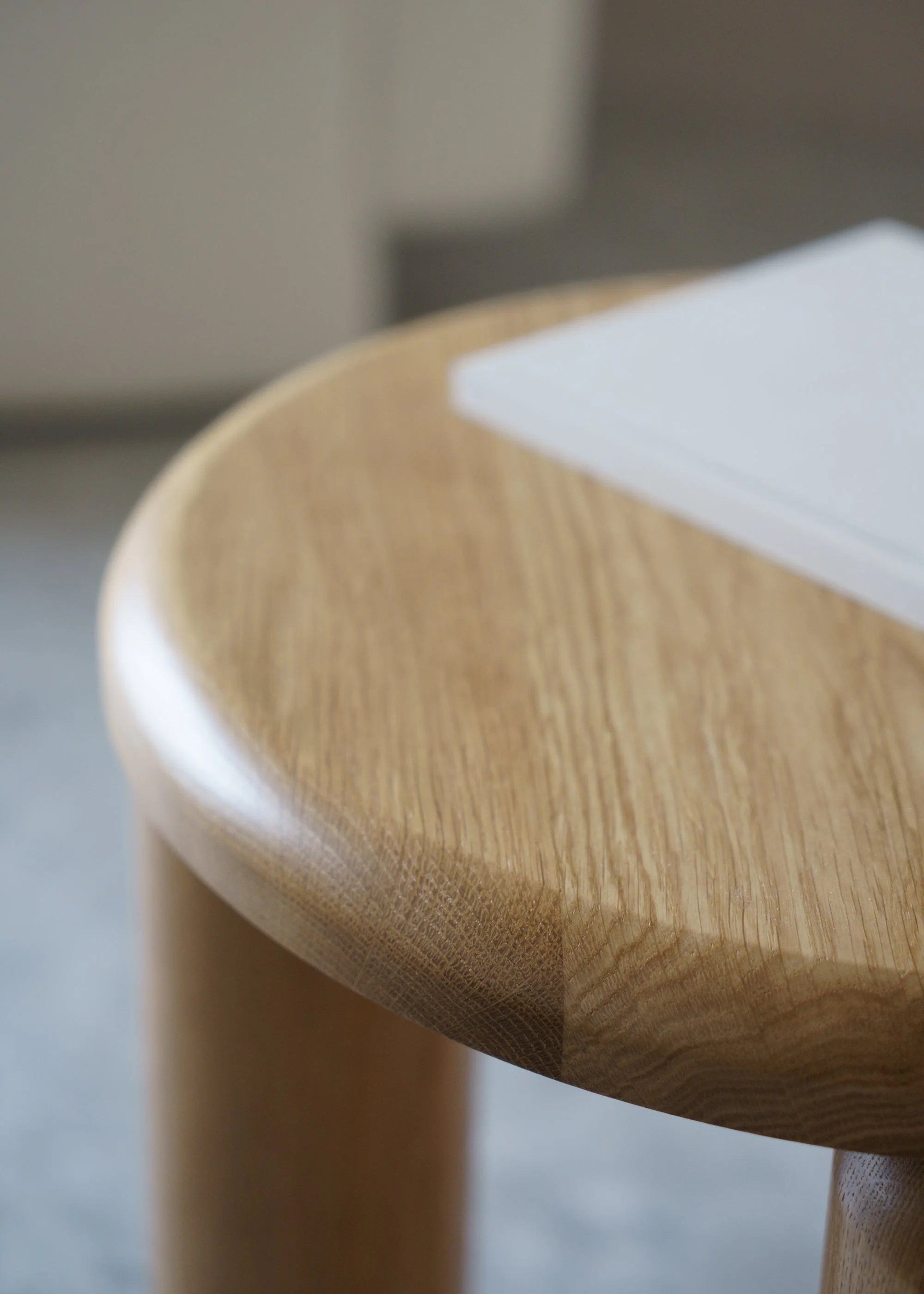 NEO bijzettafel eikenhout