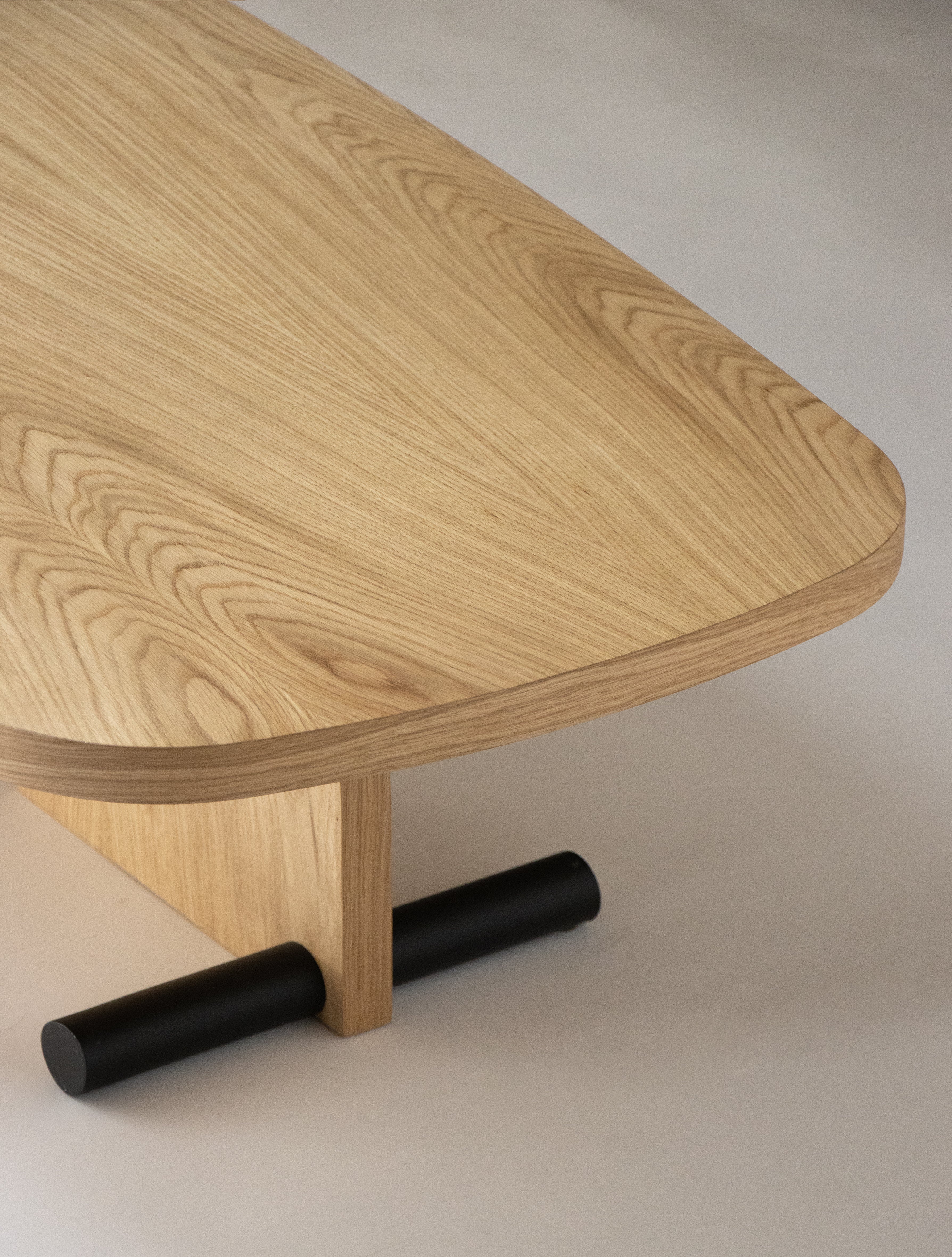 Ovale houten NOVA salontafel