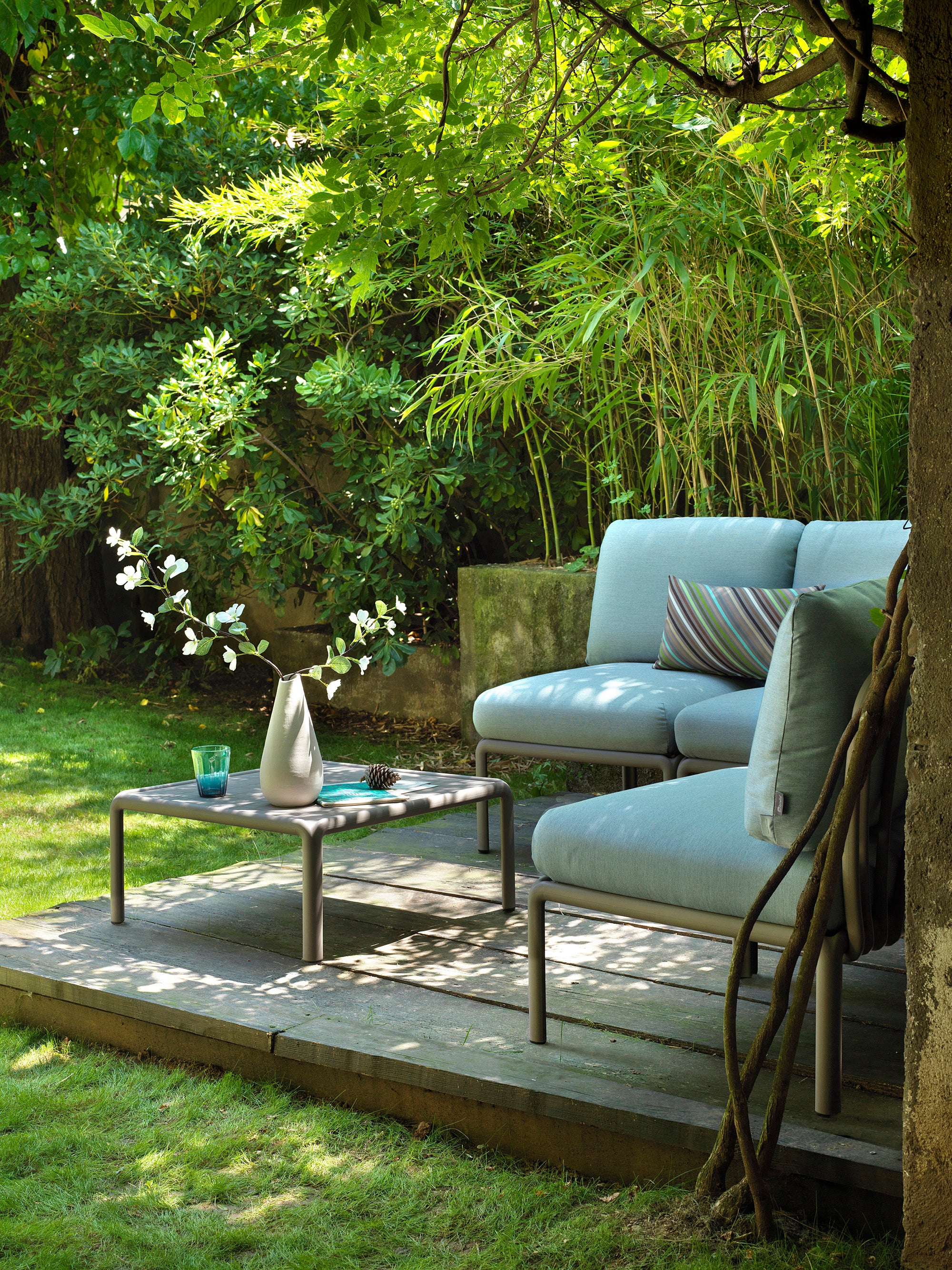 Modular Outdoor Corner Sofa KOMODO 5 Beige Sunbrella® with White Base