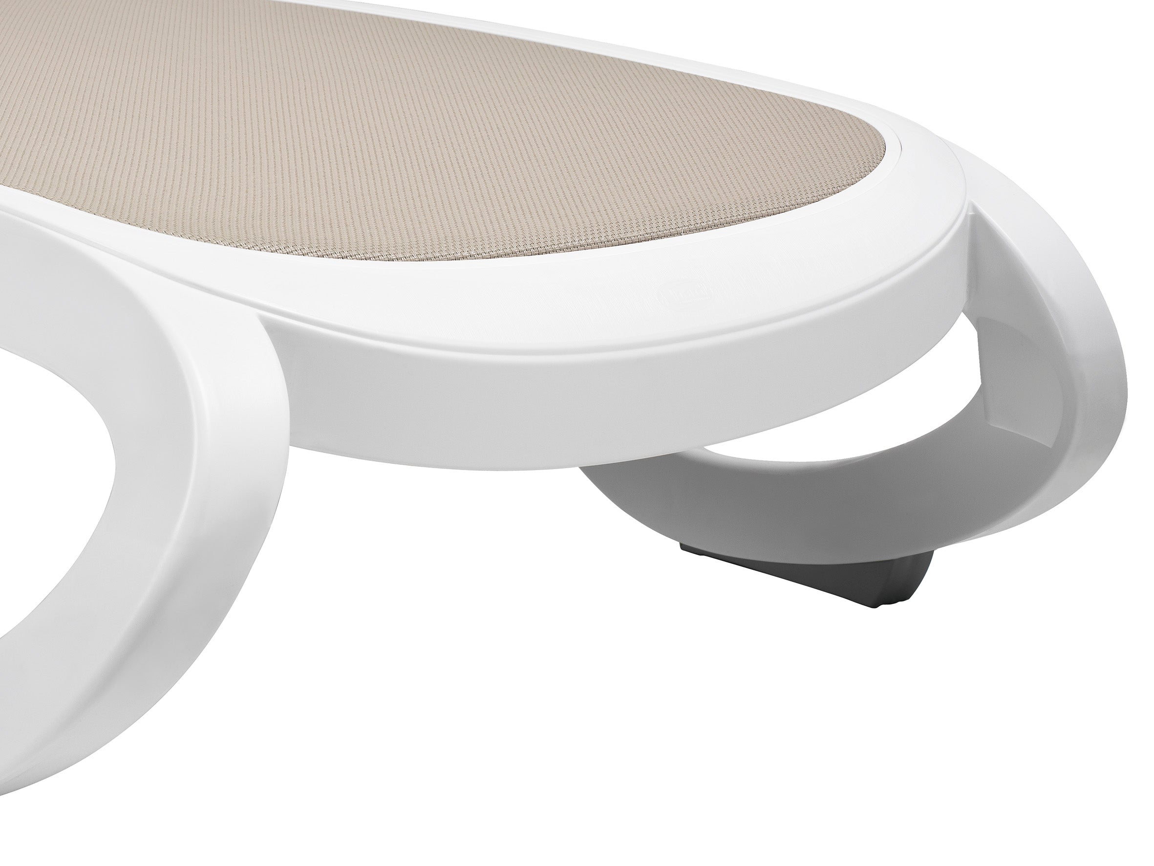 OMEGA White Outdoor Lounger