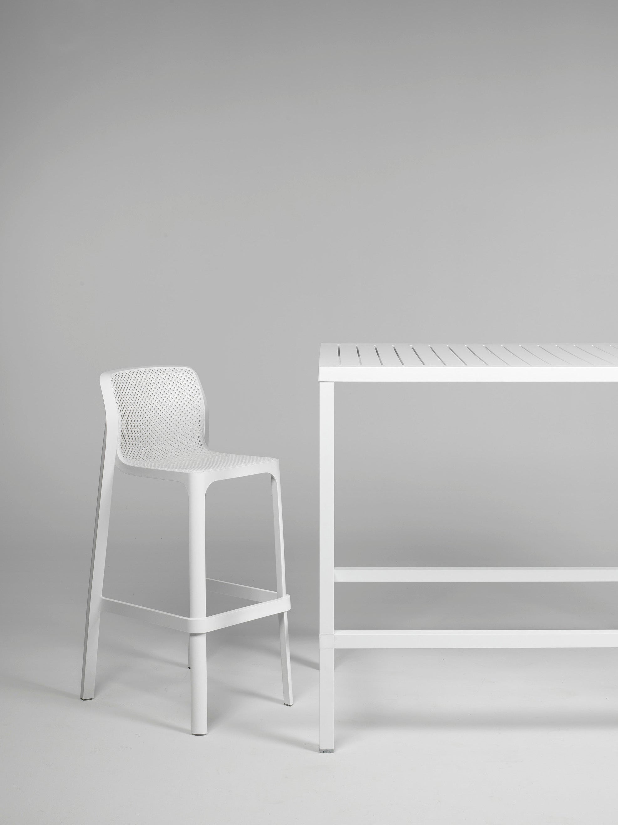 Buiten tafel CUBE taupe