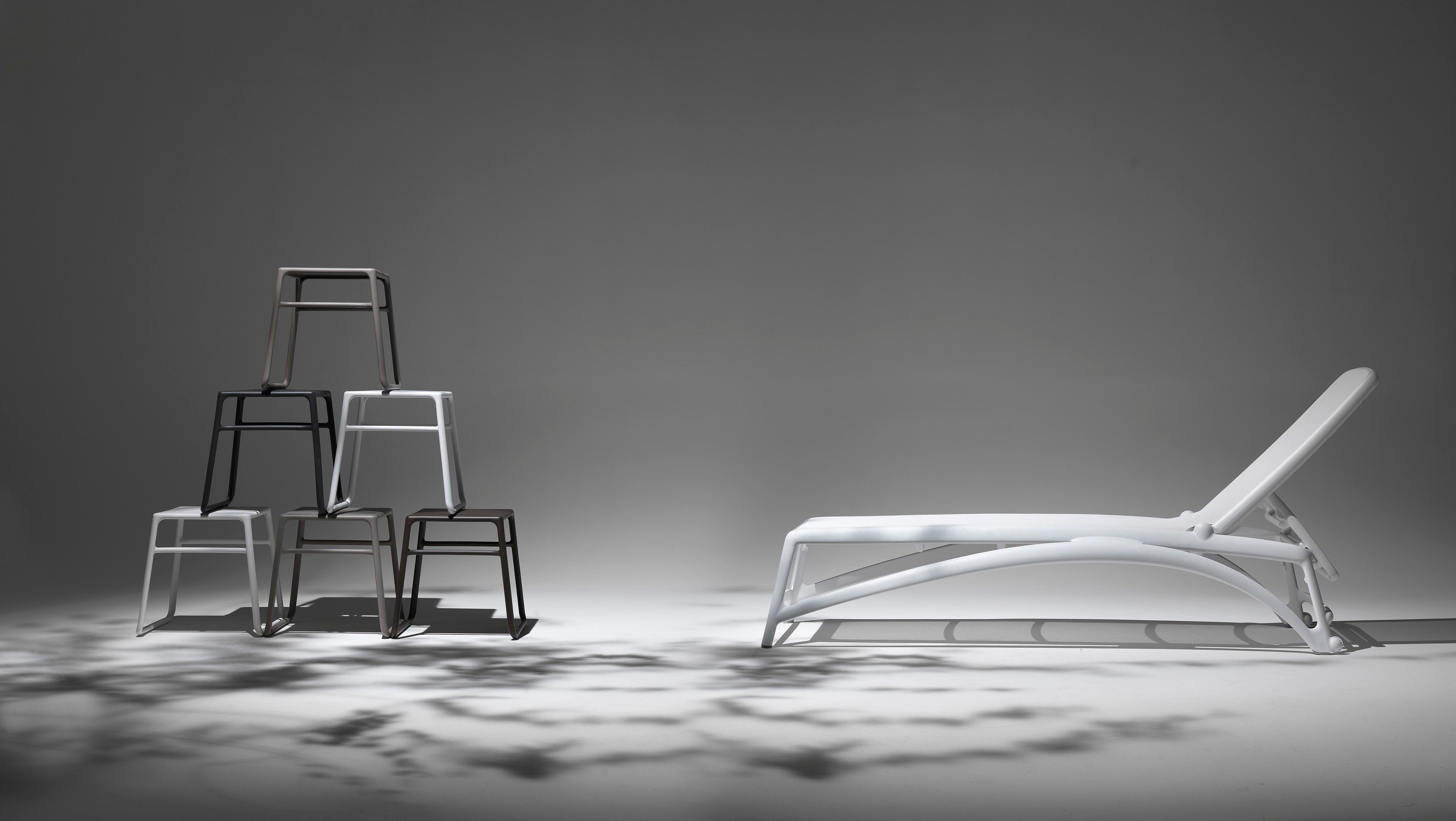 Buiten zijtafel POP taupe