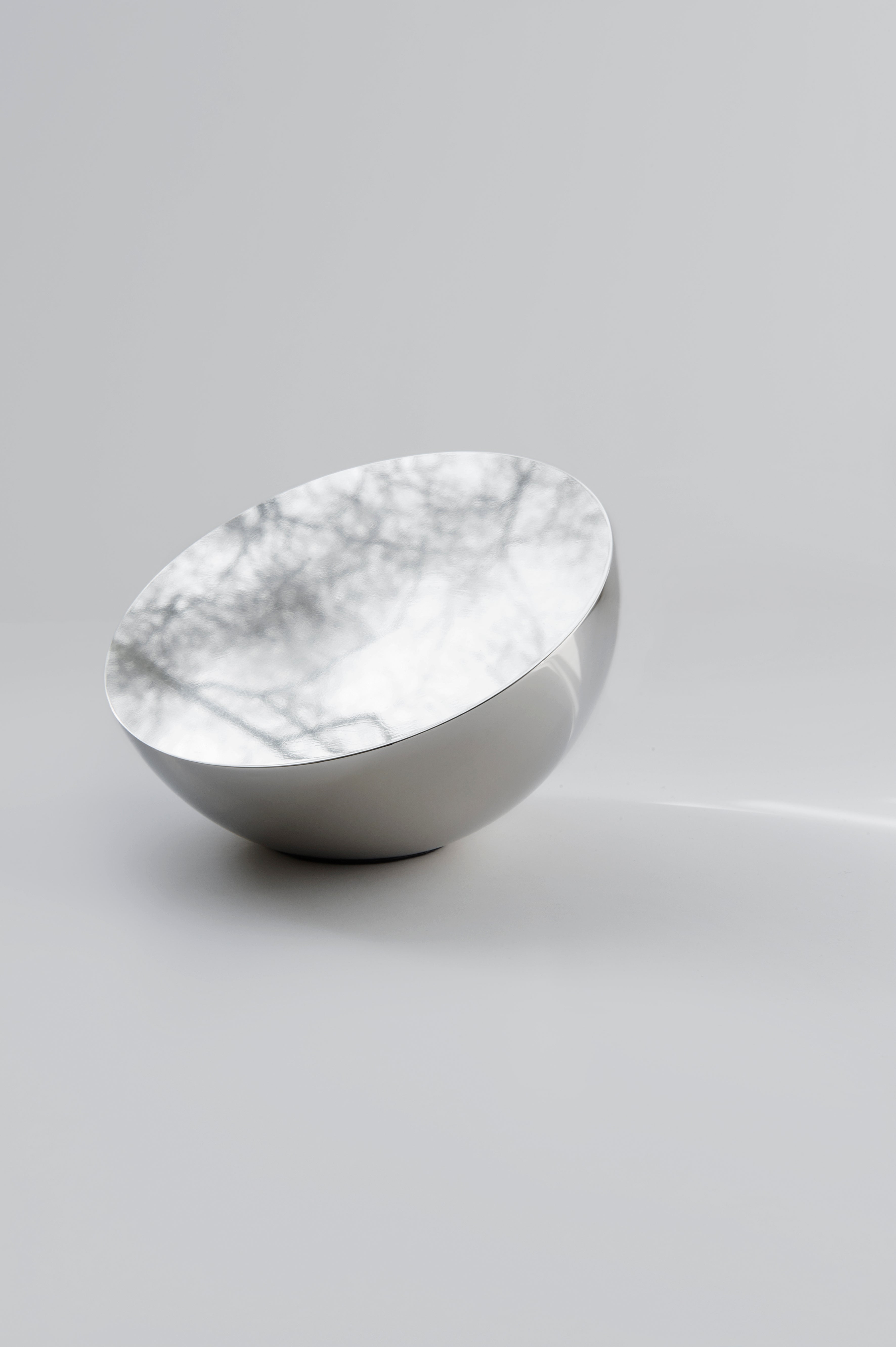 Silver aura table mirror