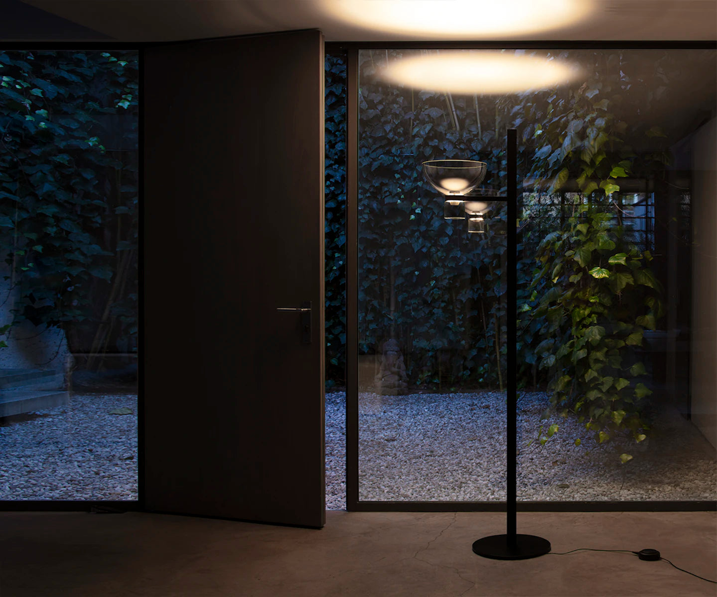 Vloerlamp NOCTURNE F1 BOWL zwart