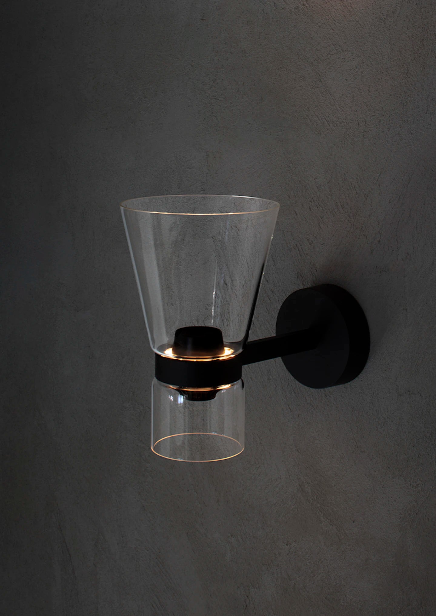 Wandlamp NOCTURNE CONE zwart