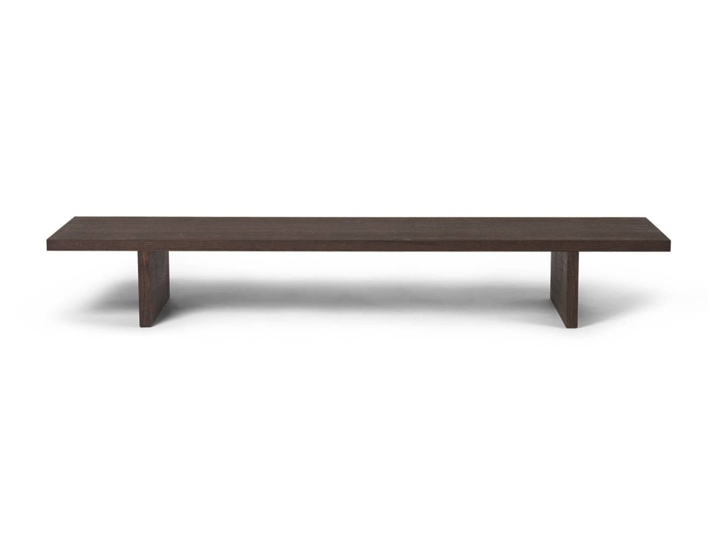 Stolik ekspozycyjny KONA ciemne drewno dębowe – ferm LIVING
