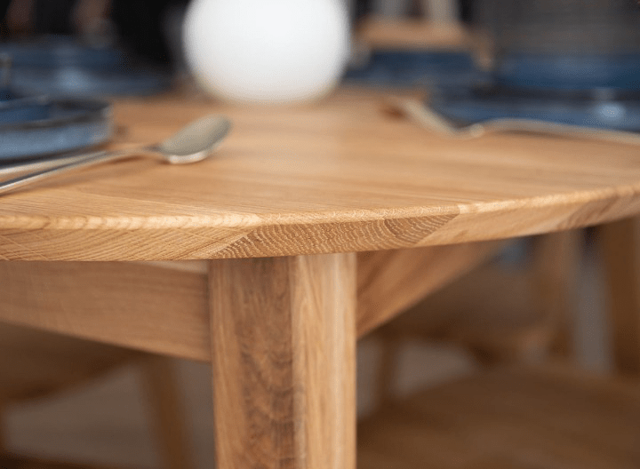 Round Folder Argo Oak Veneer