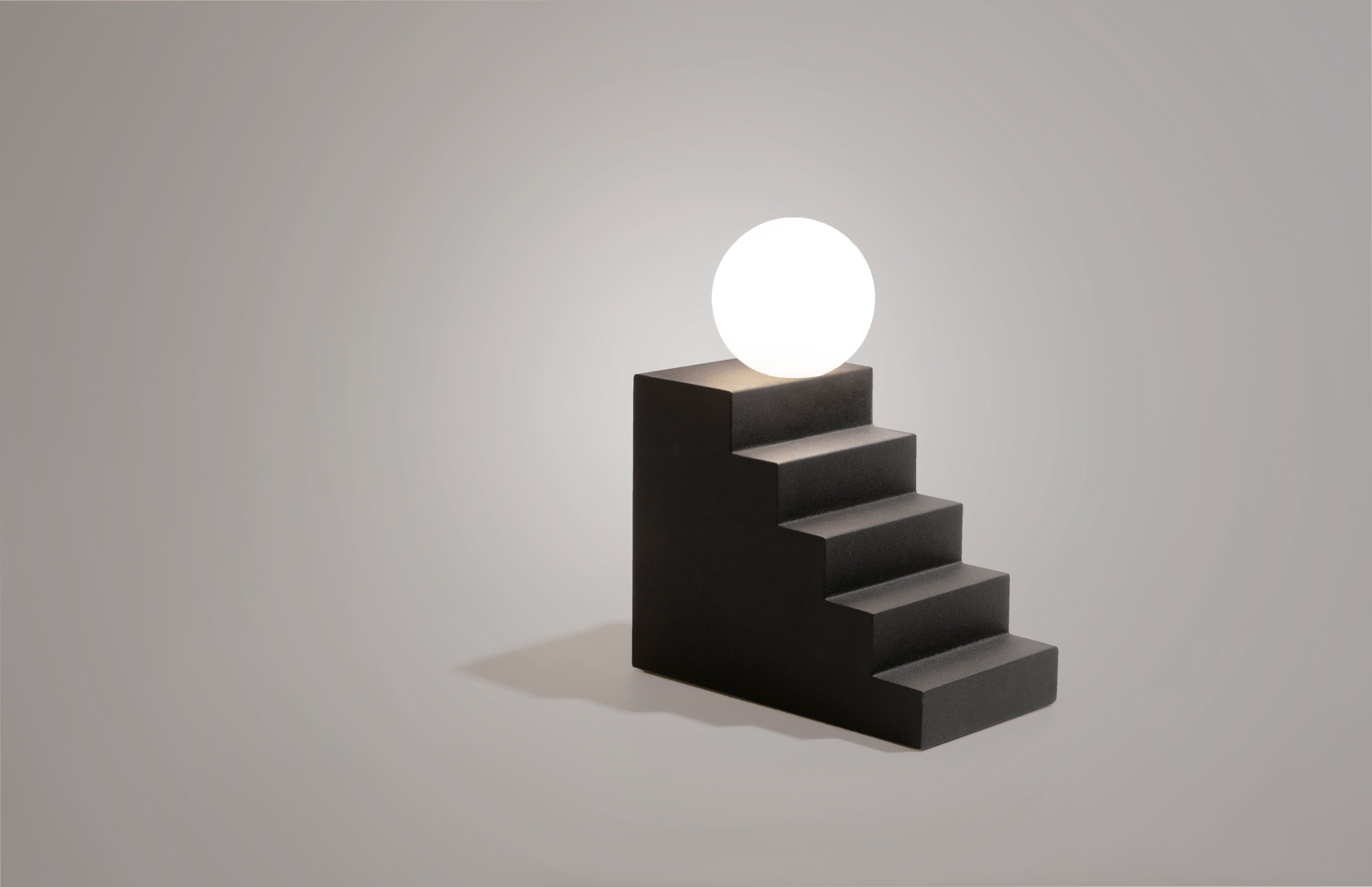 STAIR table lamp black