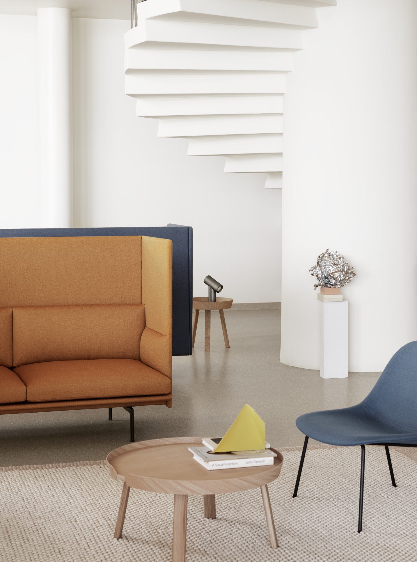 Couchtisch AROUND aus Eschenholz