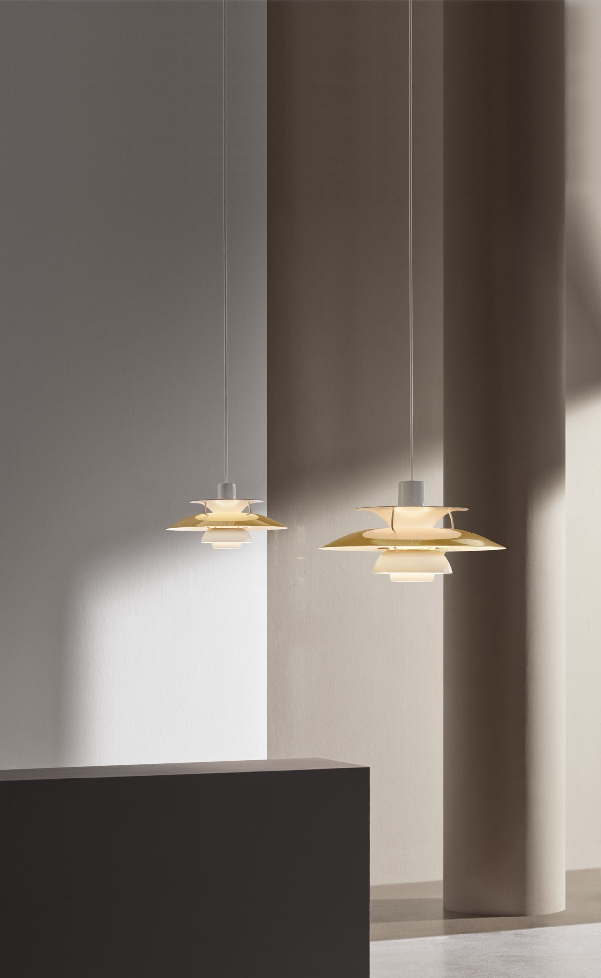 PH 5 pendant lamp white with gold