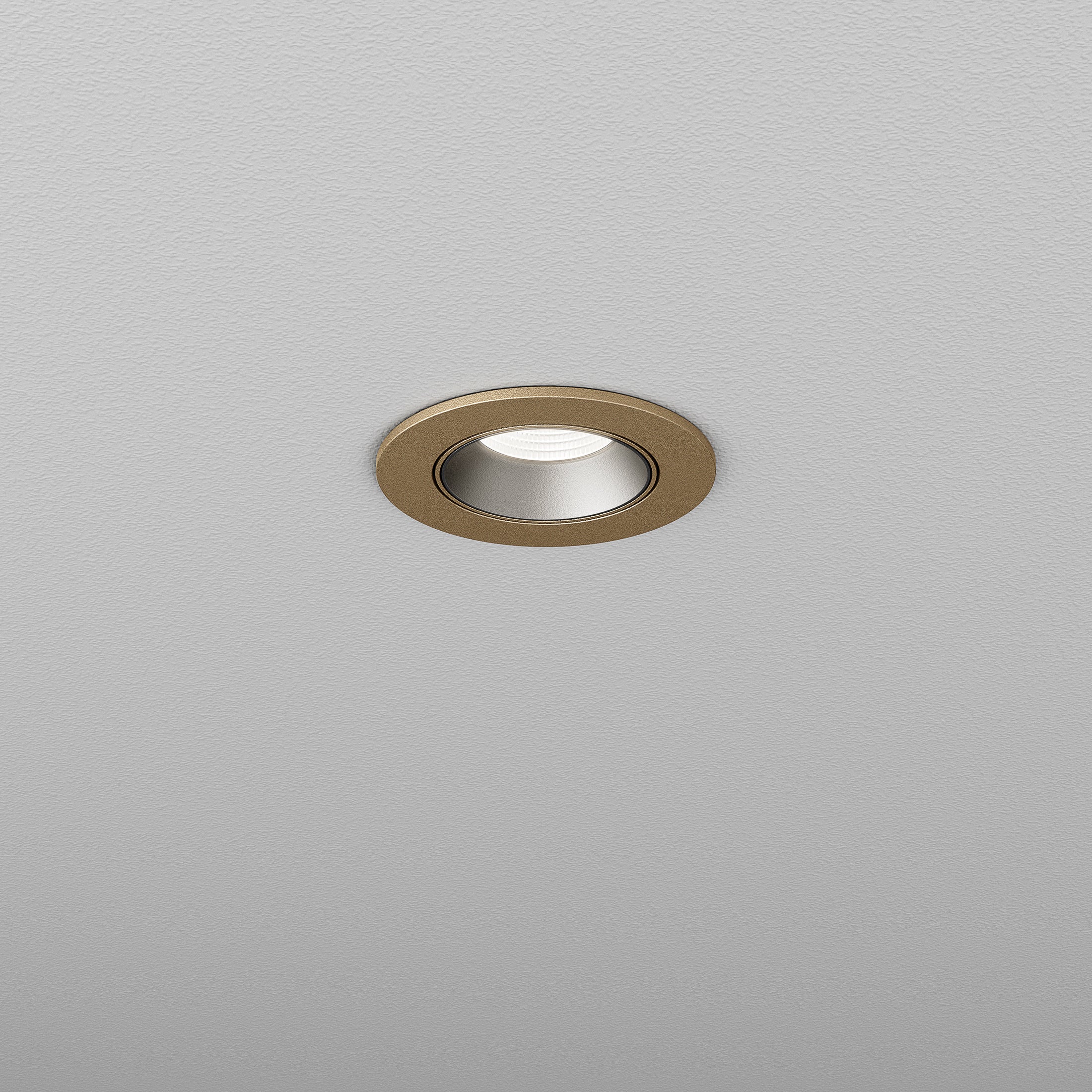 Recessed PUTT fixture