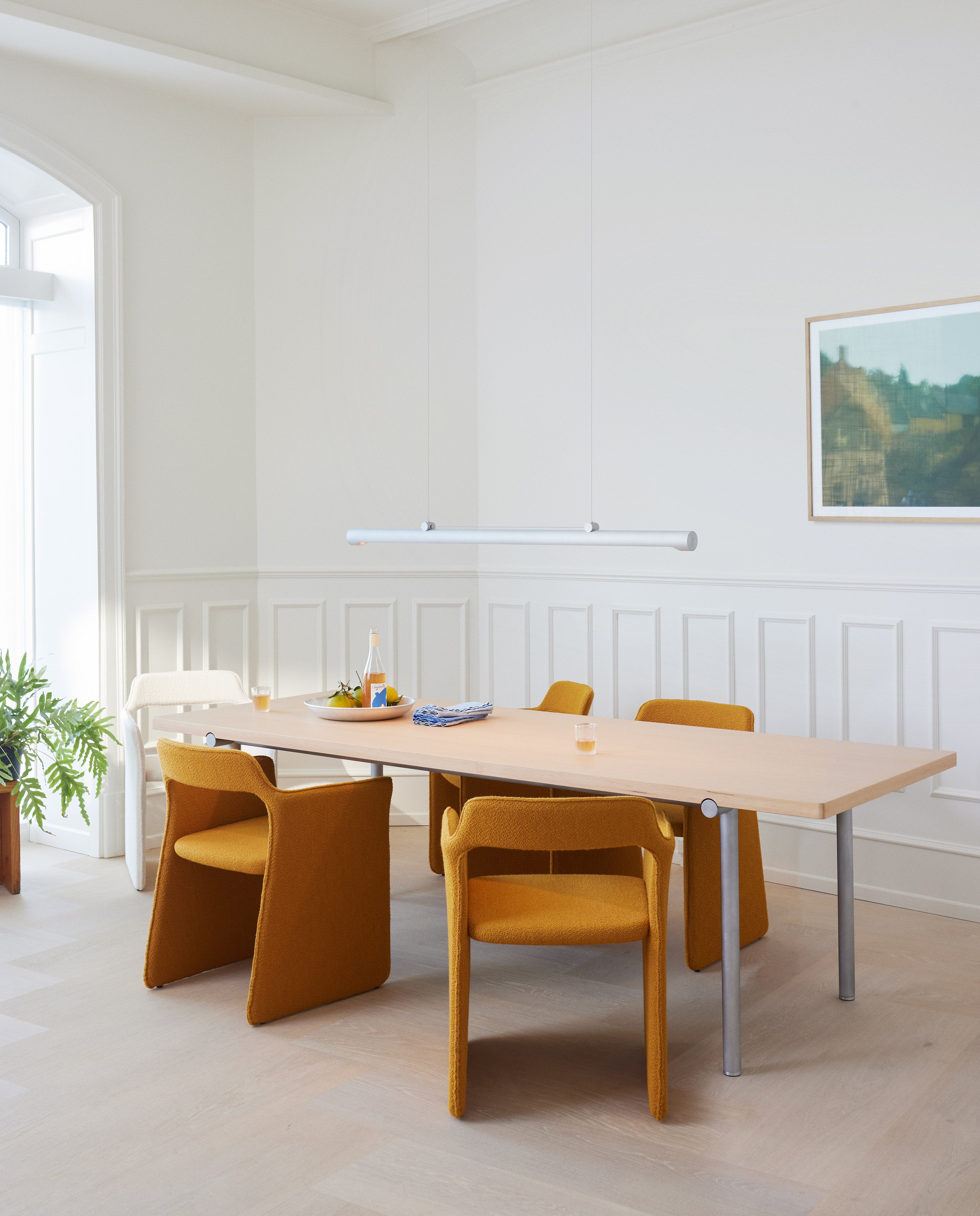 TUBBY TUBE brown table with aluminum base