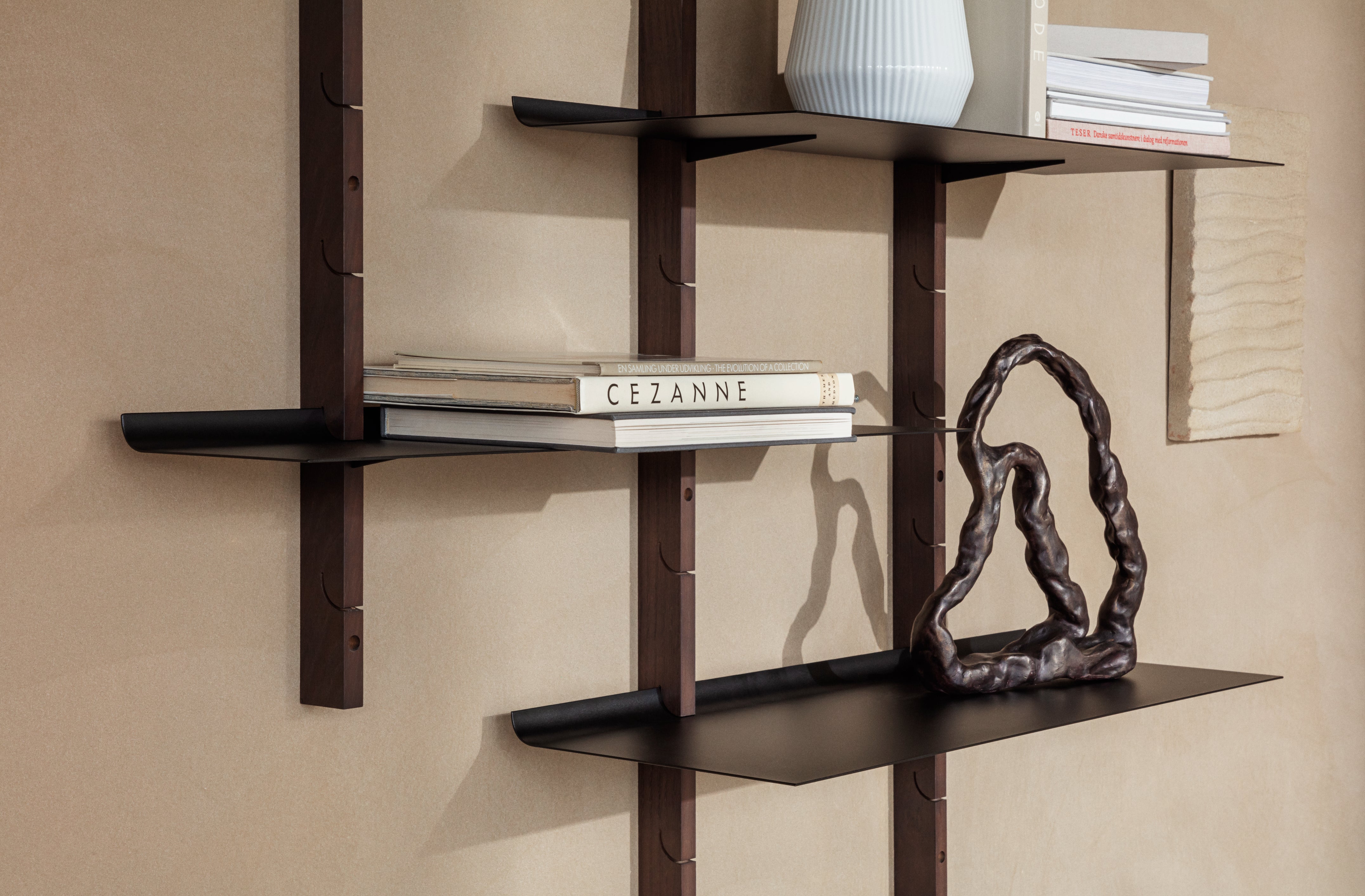 SMILE black wall shelf set
