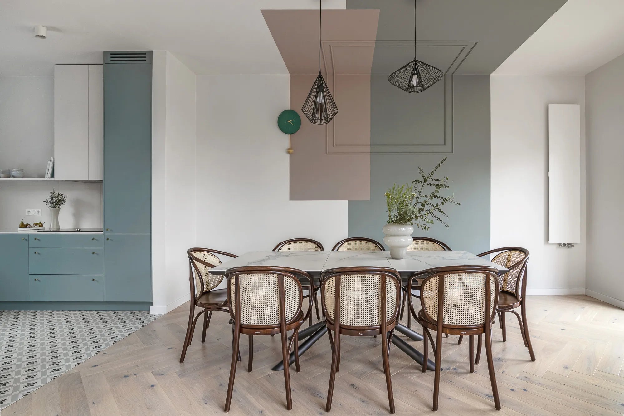 Chair B-1890 beech wood