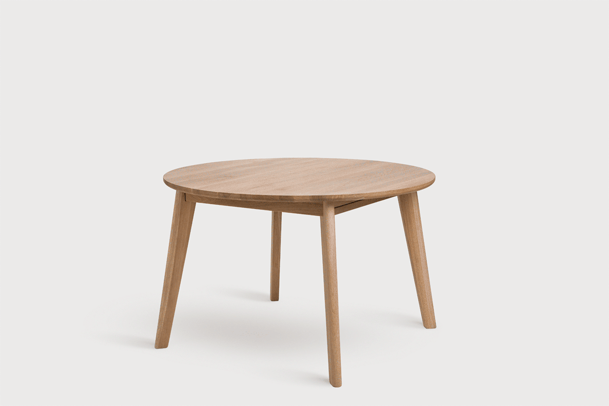 Round extendable table MURO made of solid oak wood