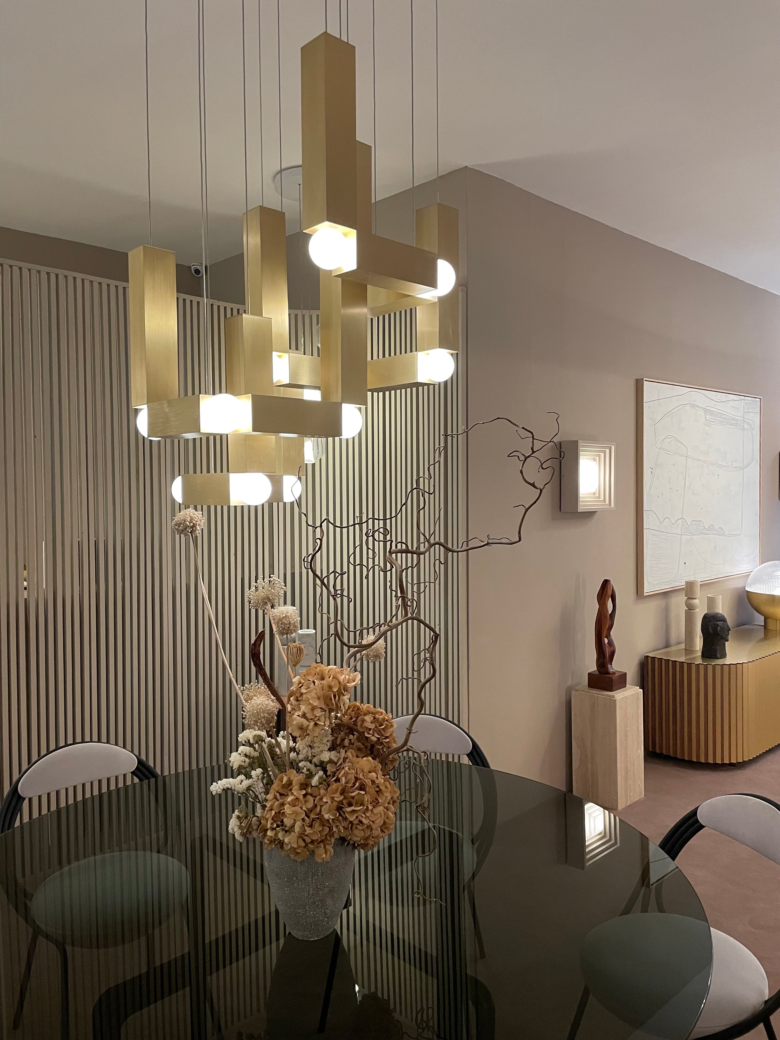 Hanglamp VESPER DUO met opaalvormige kap en zilveren afwerking