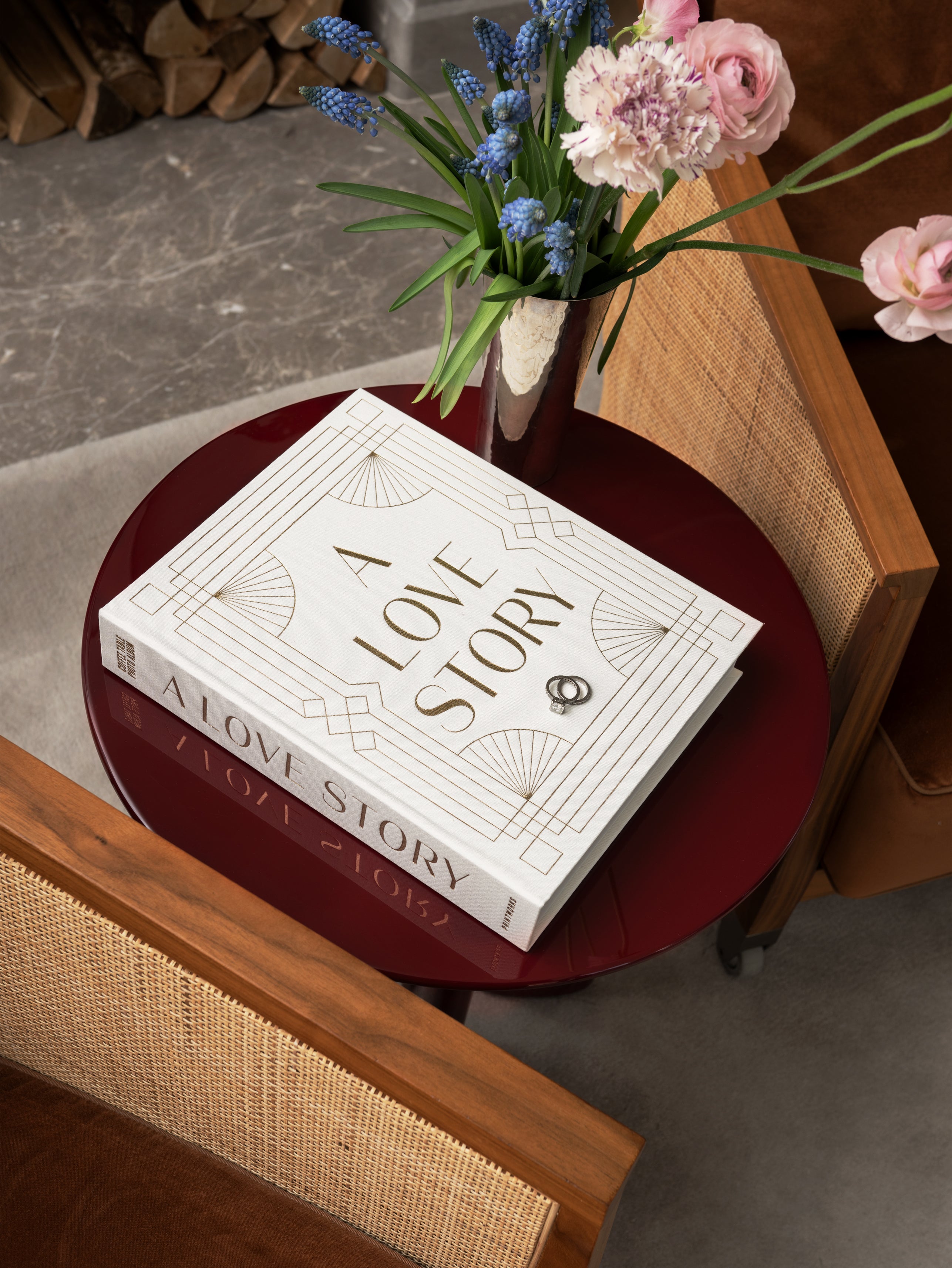 A LOVE STORY Photo Album White with Gold