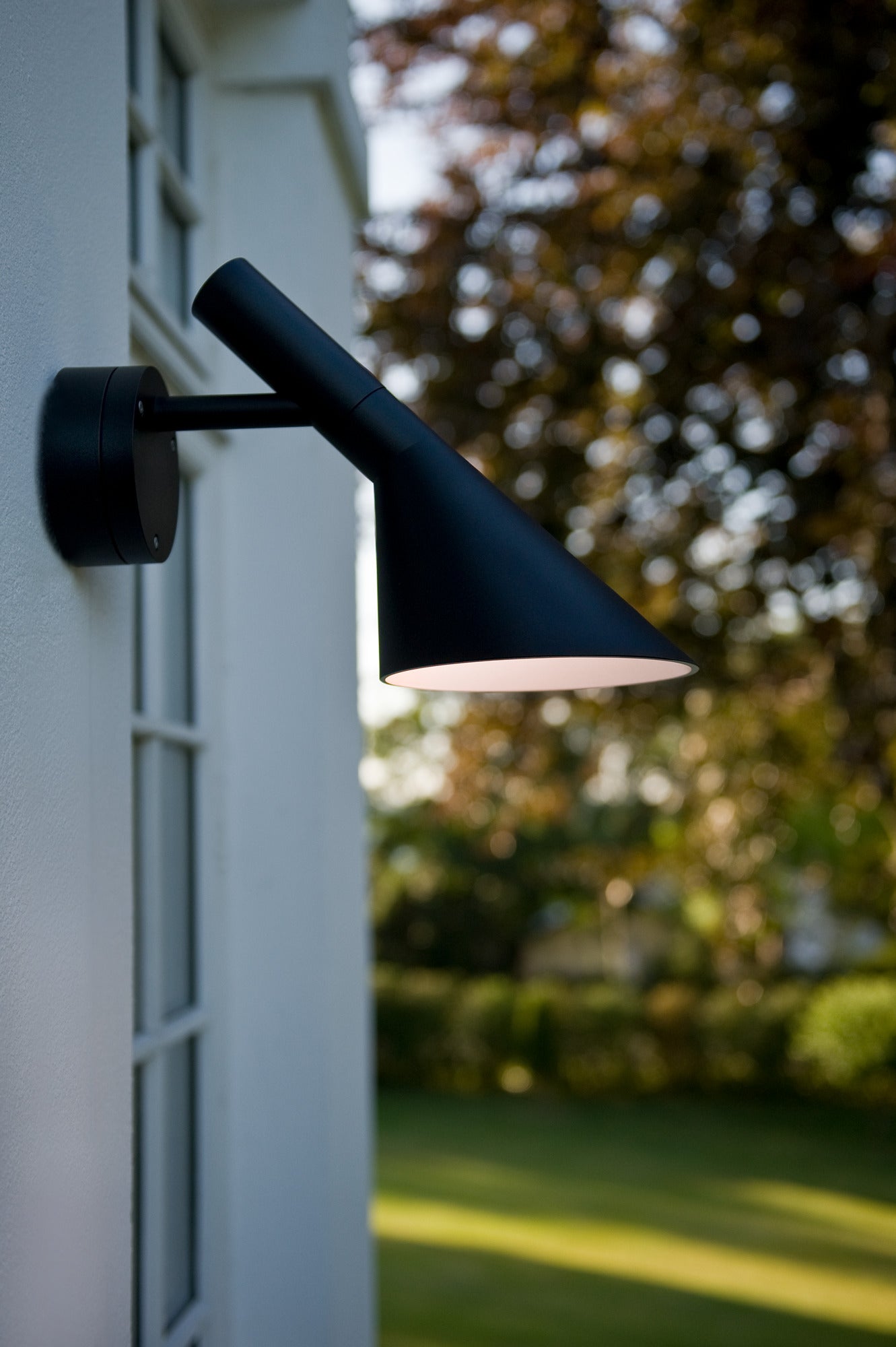 AJ 50 Black Outdoor Wall Lamp