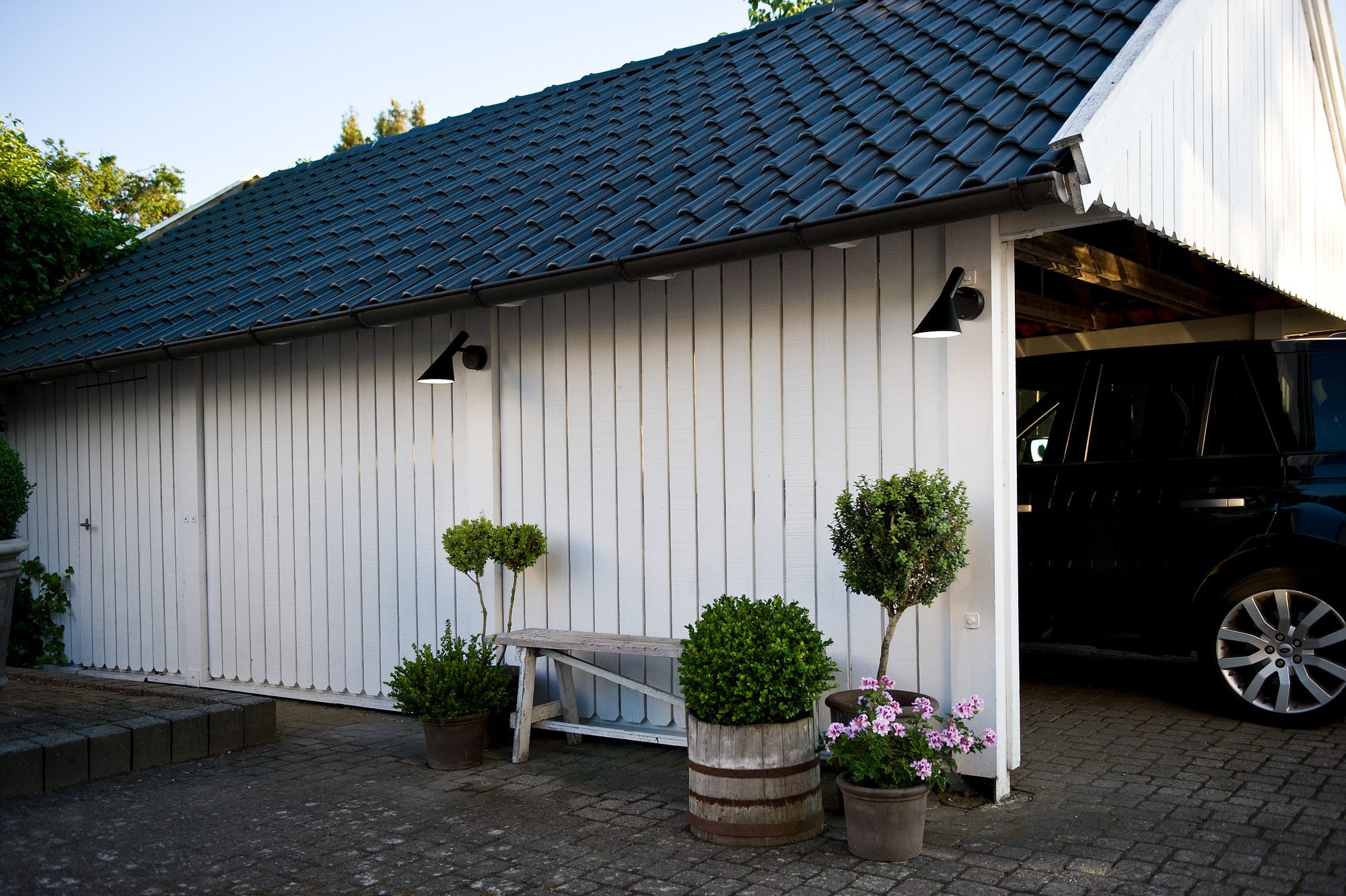 AJ 50 Black Outdoor Wall Lamp