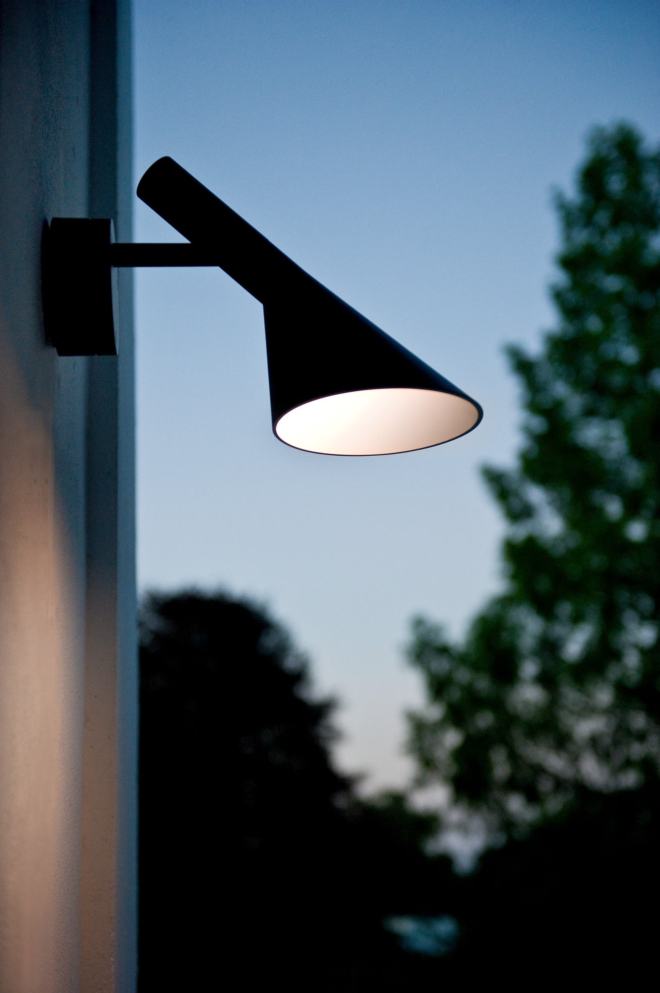 AJ 50 Black Outdoor Wall Lamp