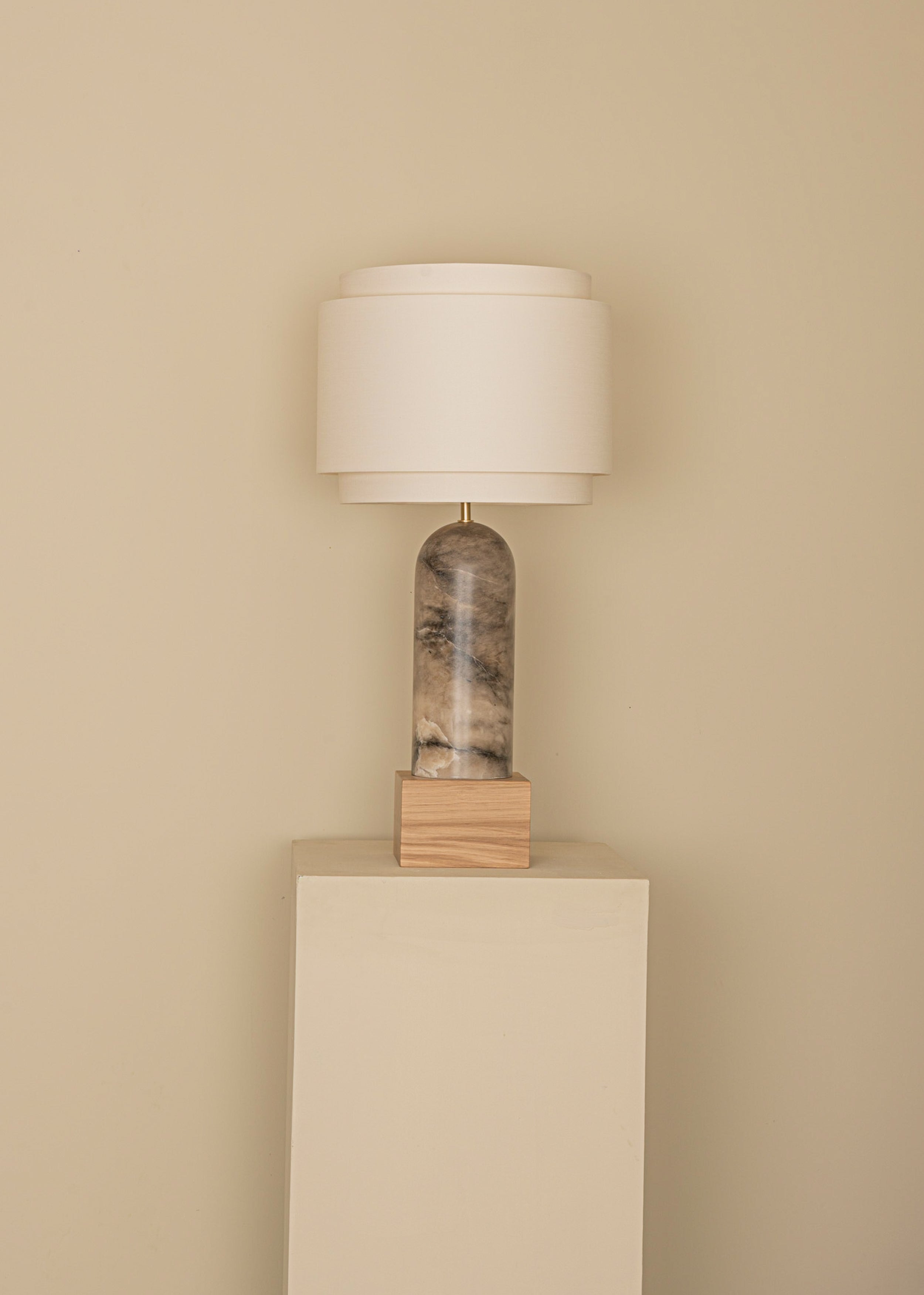 Tischlampe PURA KELO DOUBLE dunkelbeige Alabaster