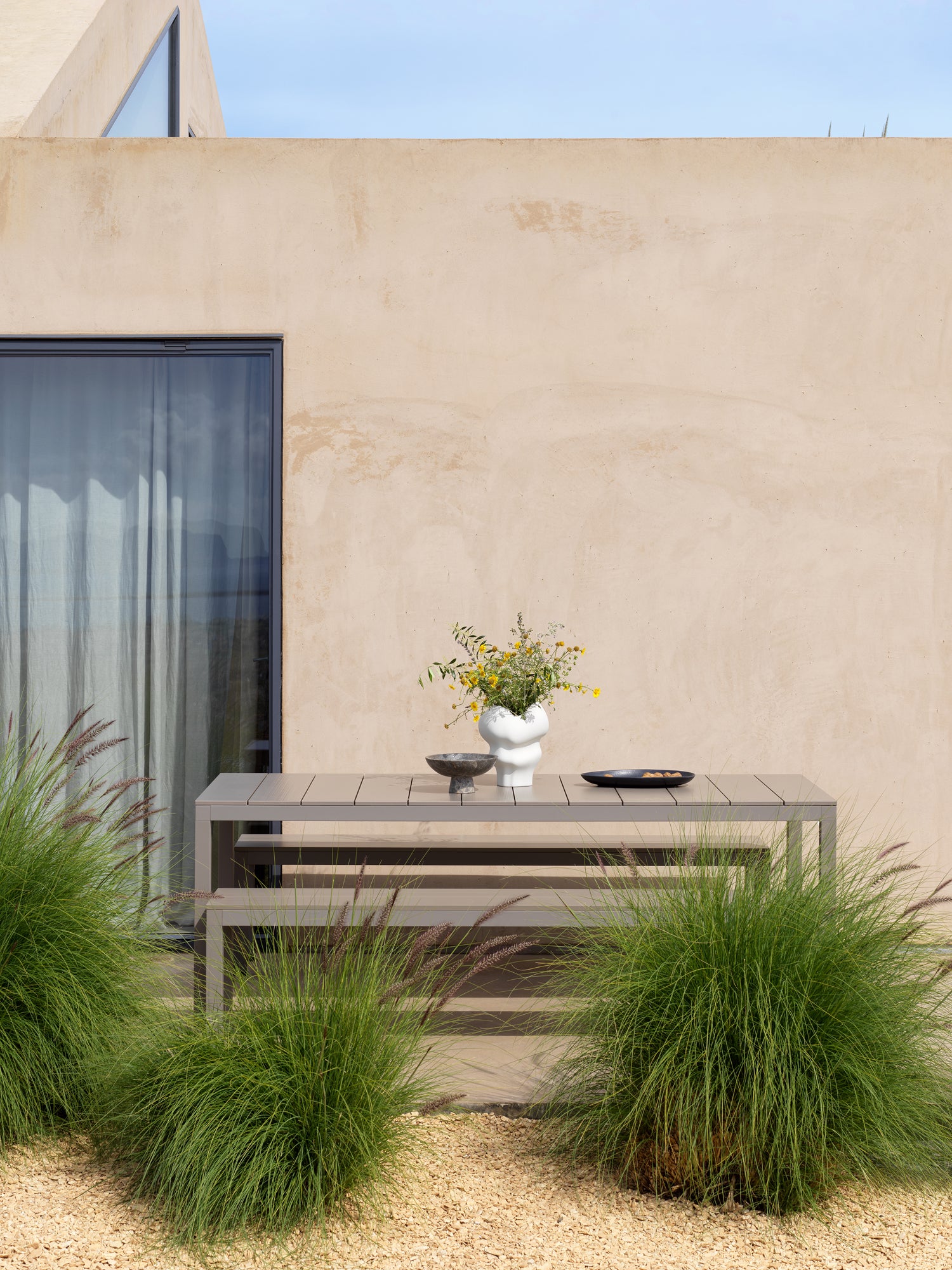 RIO 210 taupe outdoor table